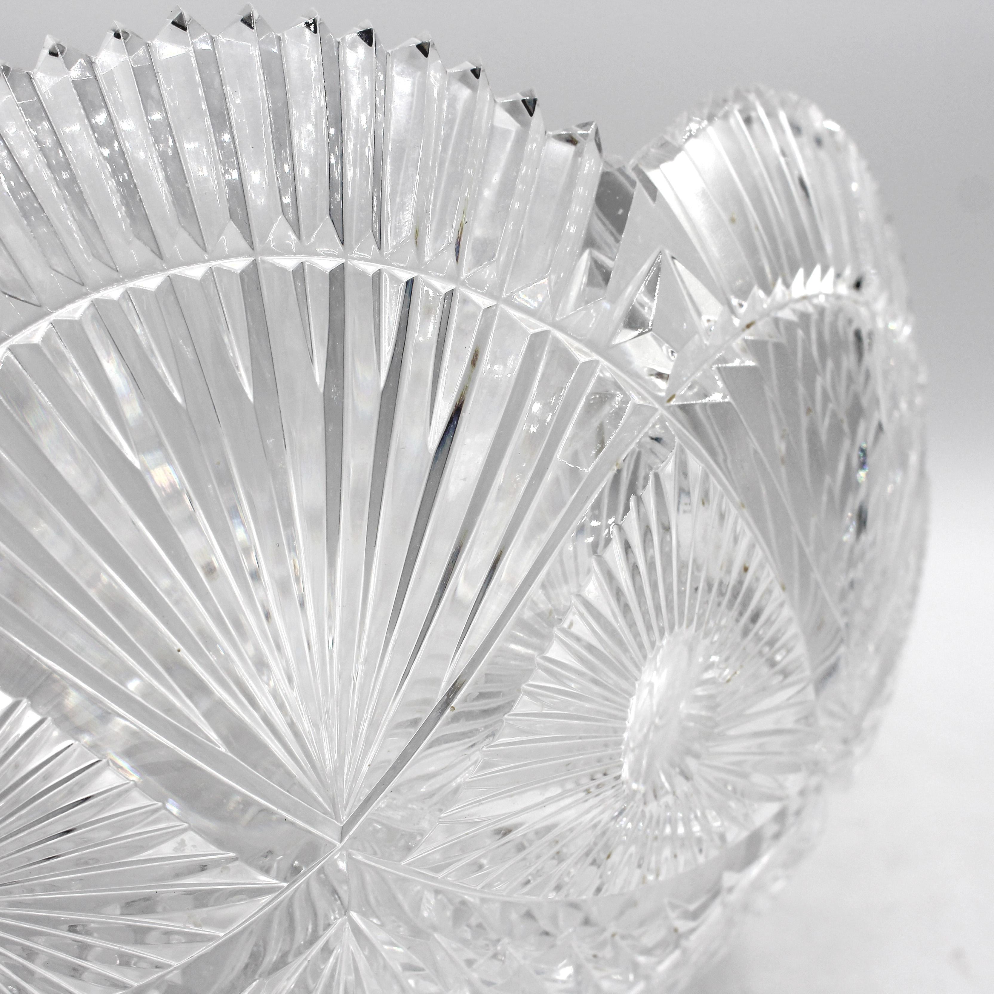 Mid-Late 20th Century Heritage Irish Crystal Punch Bowl For Sale 1