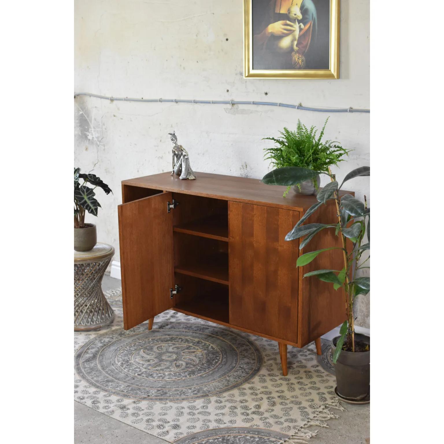 Polonais Meuble de rangement moyen et moyen par Pastform en vente