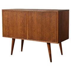 Mid Medium Cabinet by Pastform