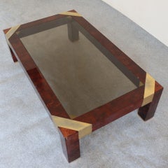 Mesa de centro de madera de brezo y latón de mediados del siglo XX, Jean Claude Mahey, años 70