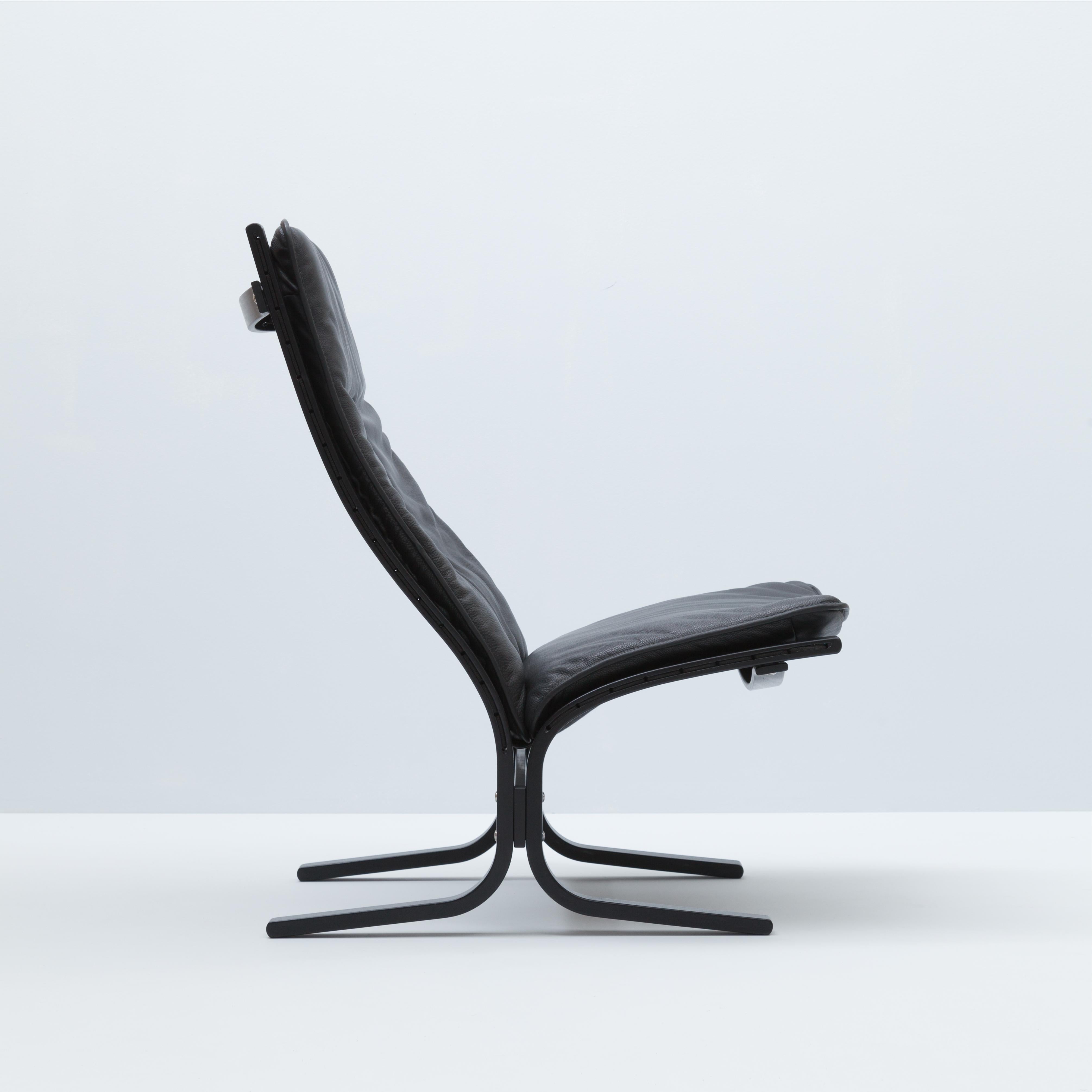 Fauteuil de salon Siesta Fiora mi-siècle moderne, dossier haut par Ingmar Relling. Nouveau en vente 1