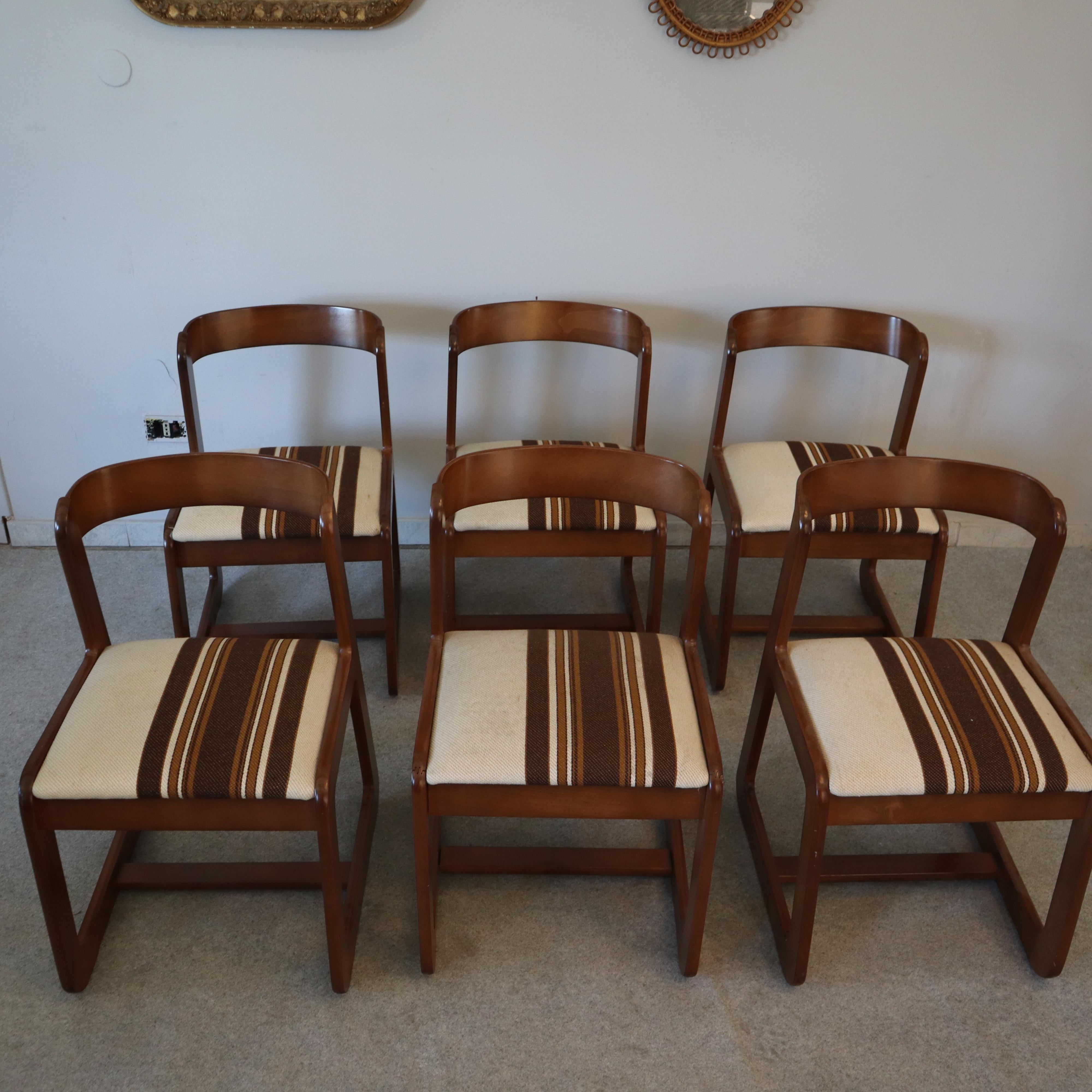 Six chaises en bois de Willy Rizzo pour Mario Sabot, Italie, années 1970 en vente 1