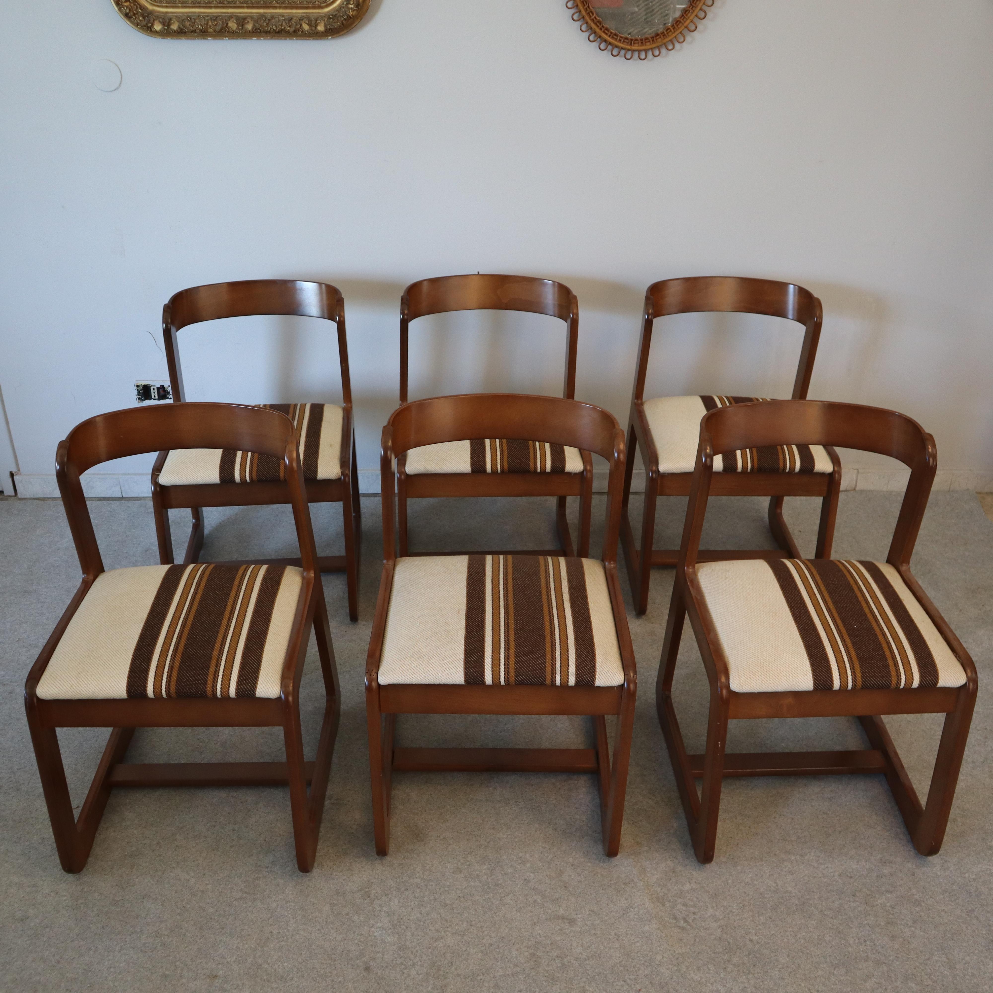 Six chaises en bois de Willy Rizzo pour Mario Sabot, Italie, années 1970 en vente 2