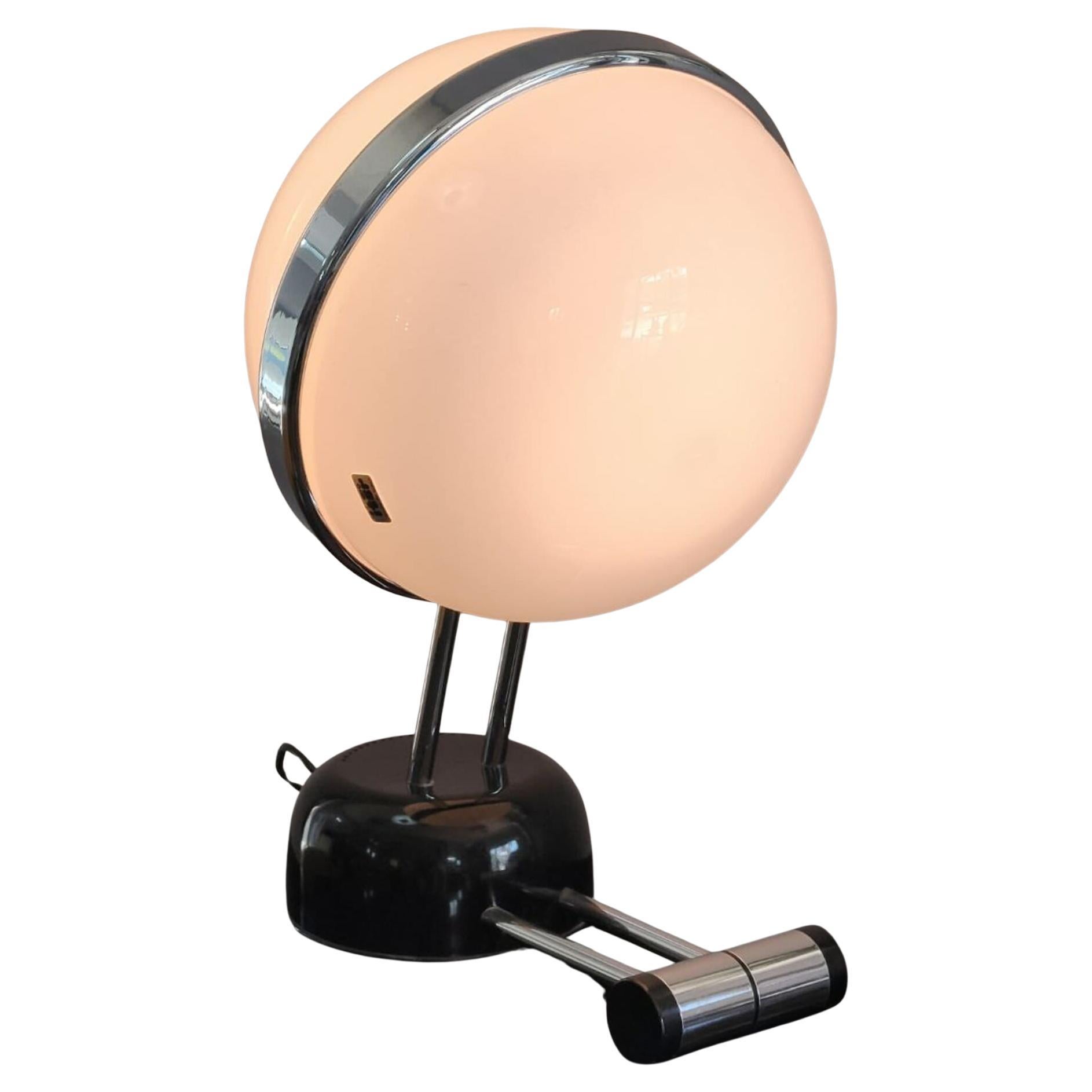 Italian Rare Opaline Glass Table Lamp touch-dimmer by ITER Elettronica For Sale