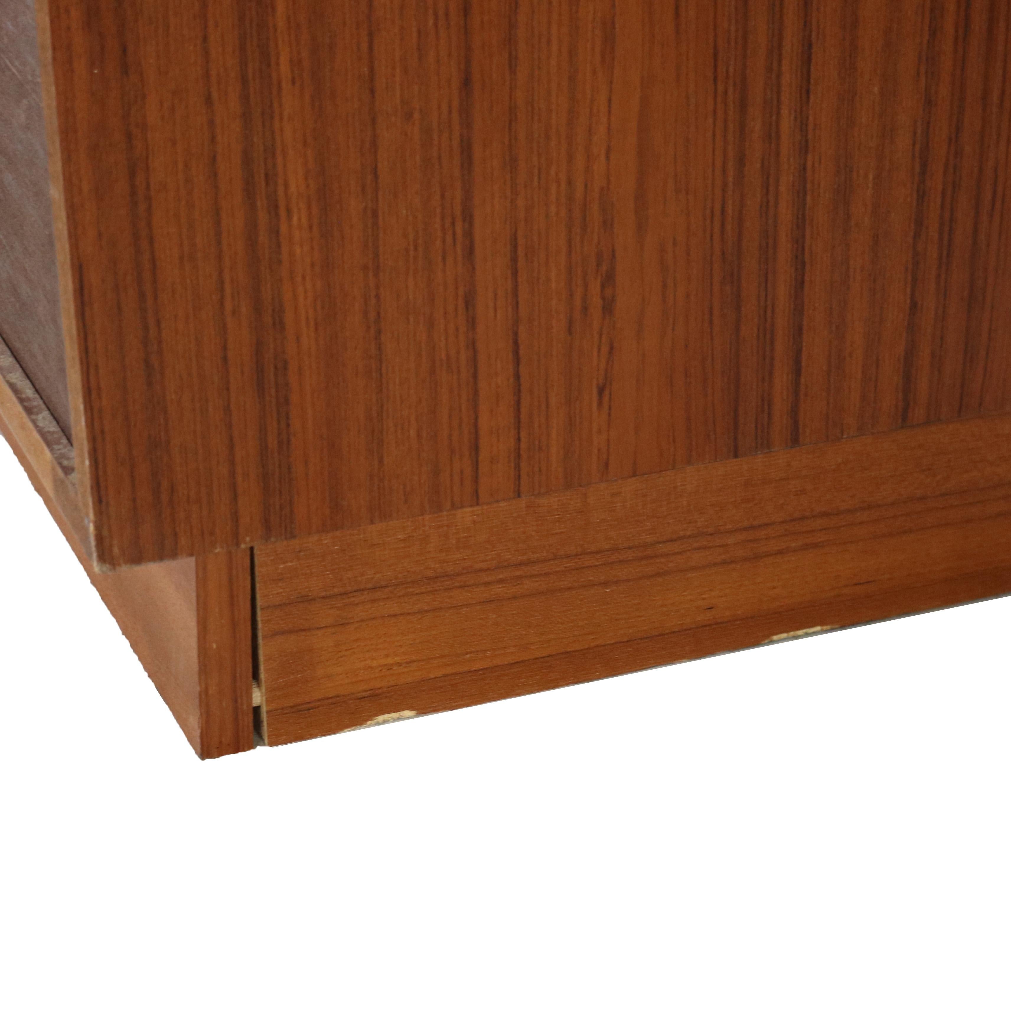 Mid Century Modern Danish Modern Teakwood Double Door Armoire 20thC For Sale 12