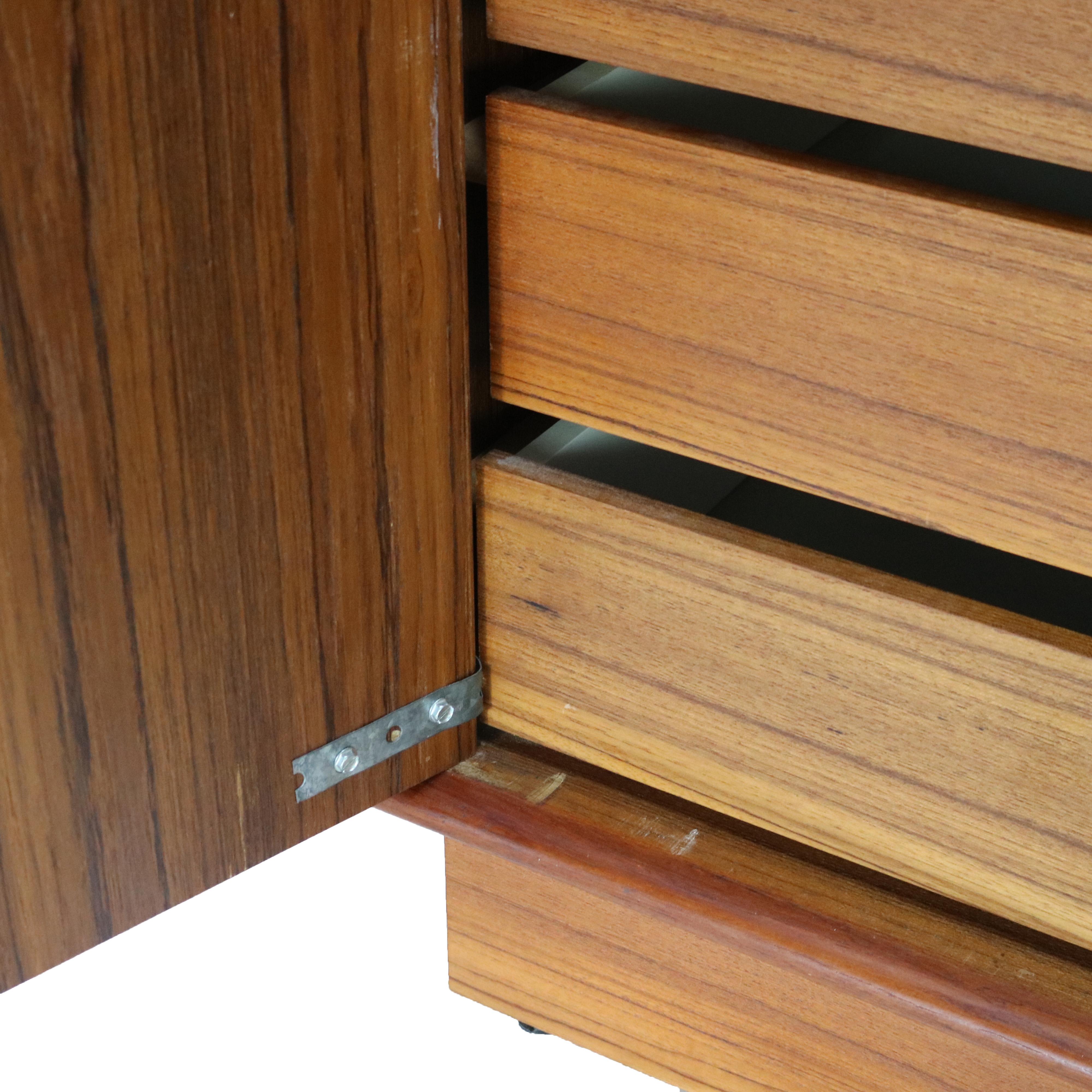 Mid Century Modern Danish Modern Teakwood Double Door Armoire 20thC For Sale 13