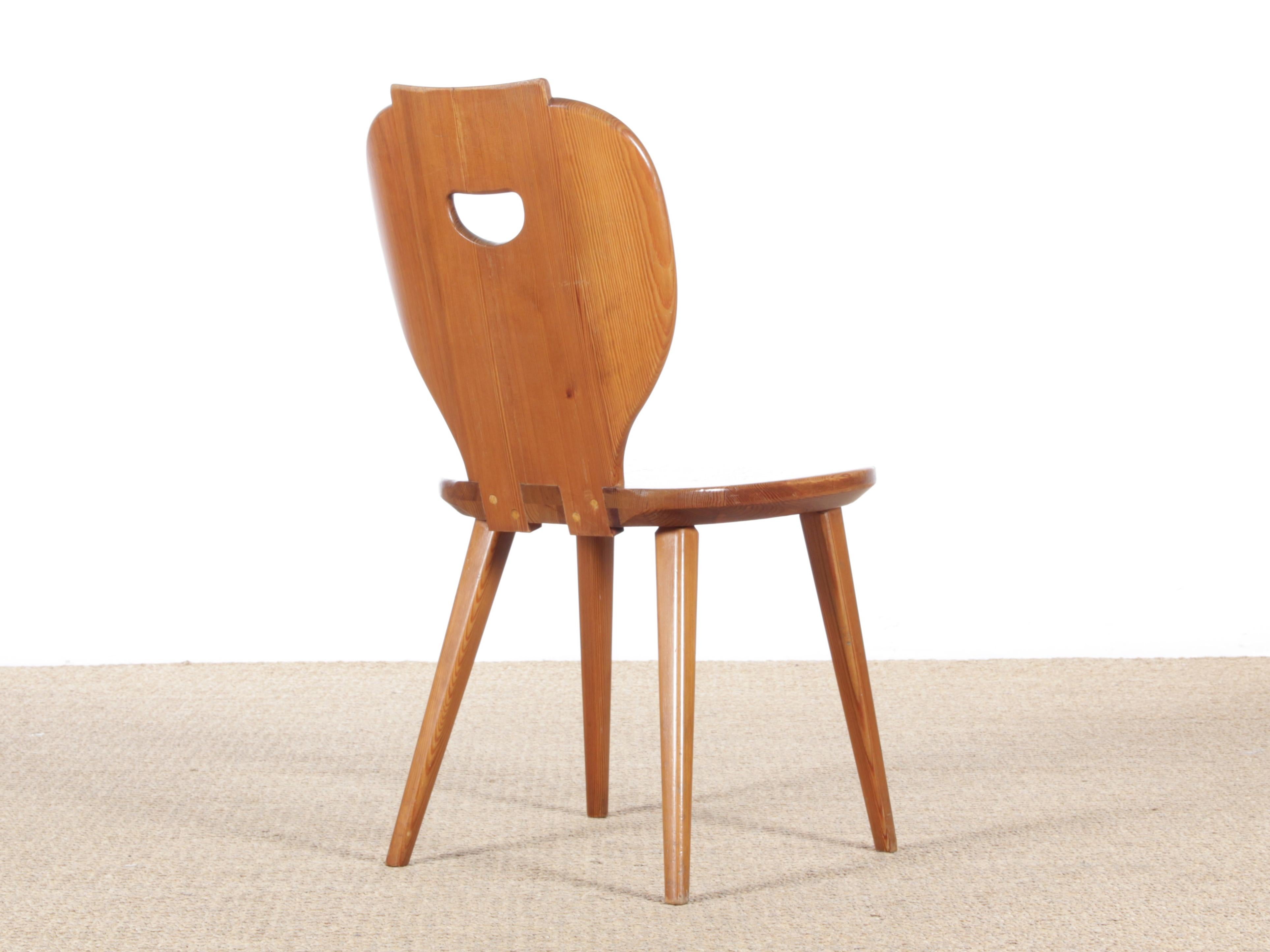 Mid-20th Century Mid Modern Scandinavian Visingsö Chairs in Pine by Carl Malmsten