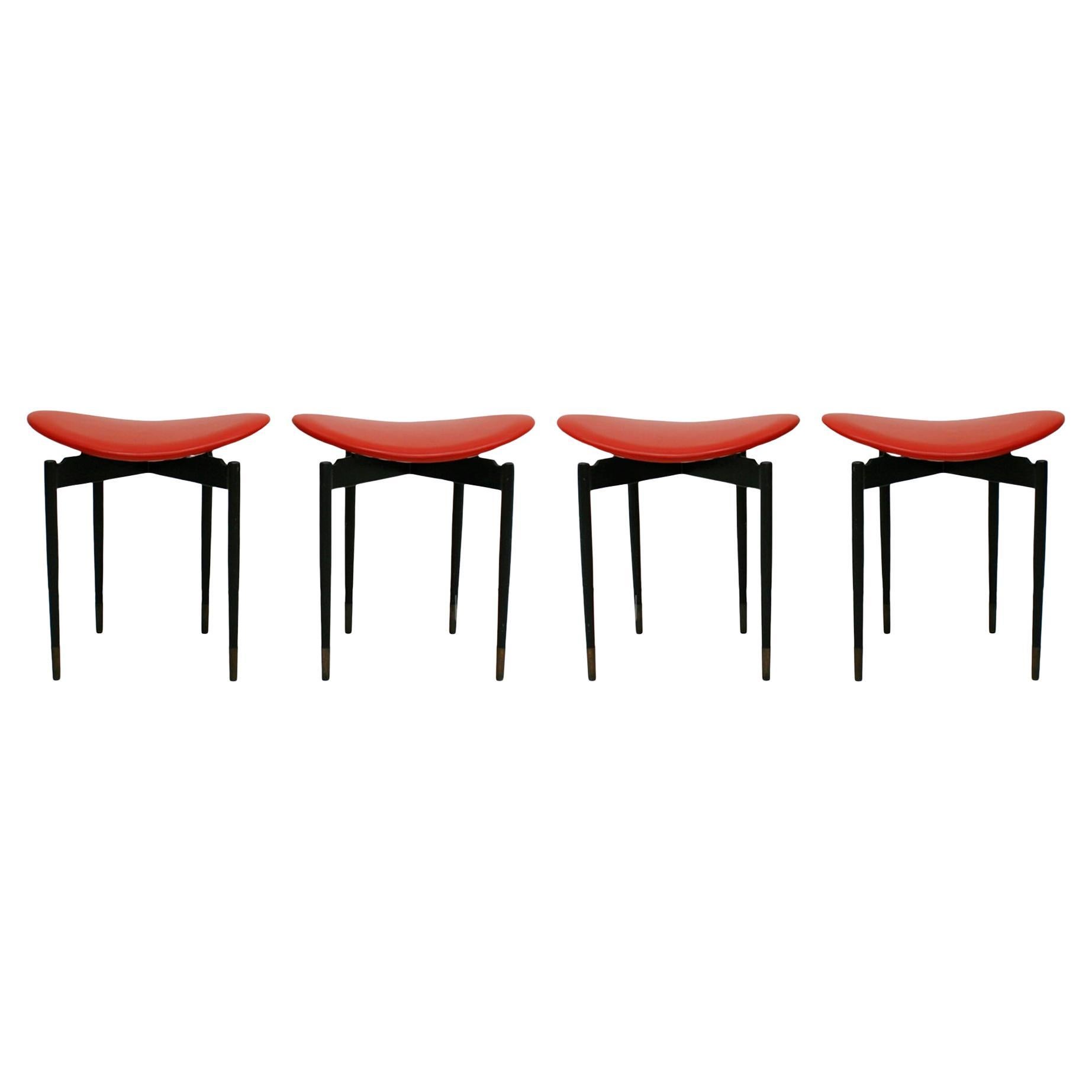 Mid Modern Set of Four Lutrario Stools by Carlo Mollino, Red Leather, Italy 1959 For Sale
