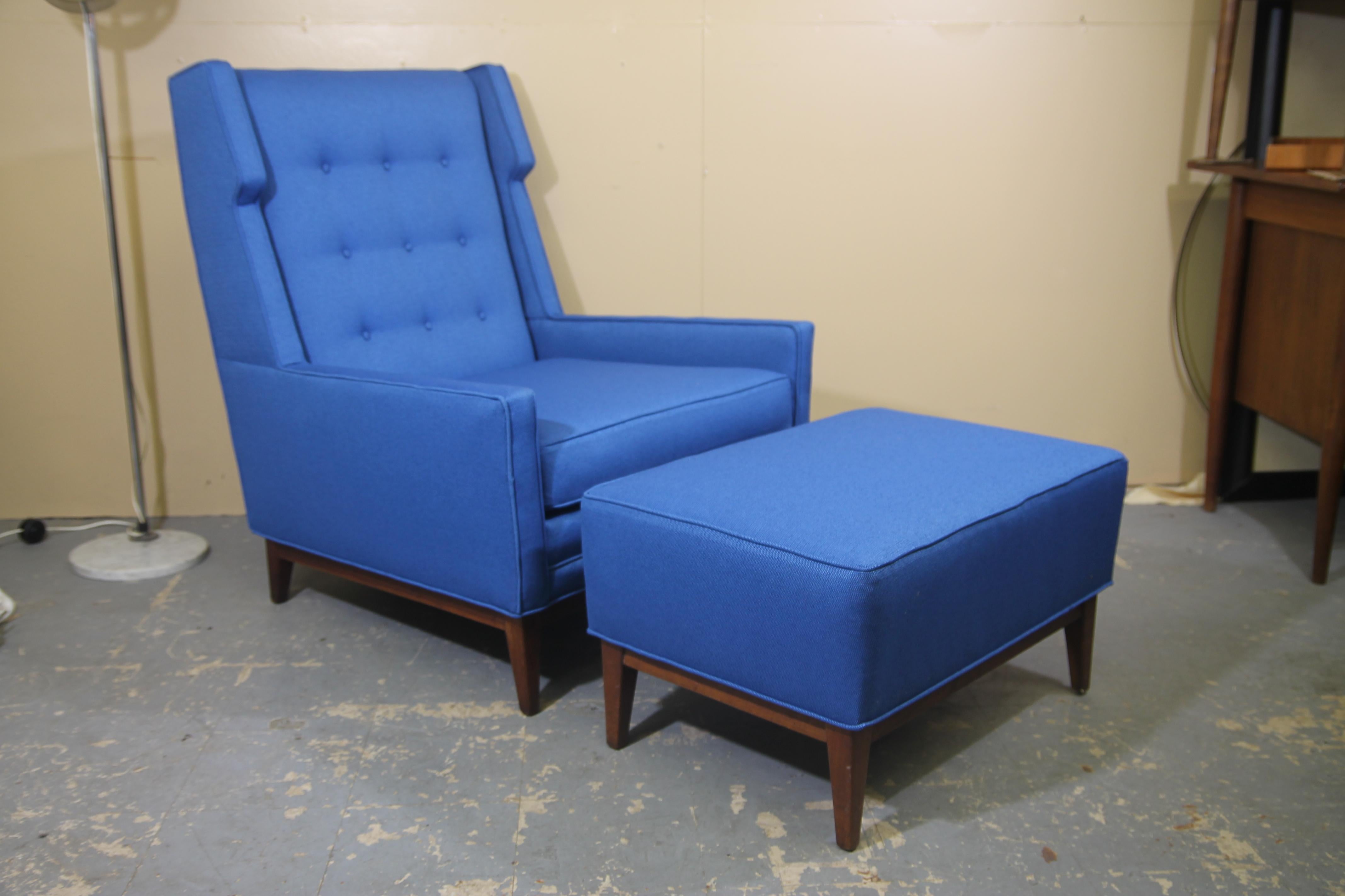 Mid-Modern Wing Back Chair and Ottoman with New Maharam Fabric In Good Condition In Asbury Park, NJ