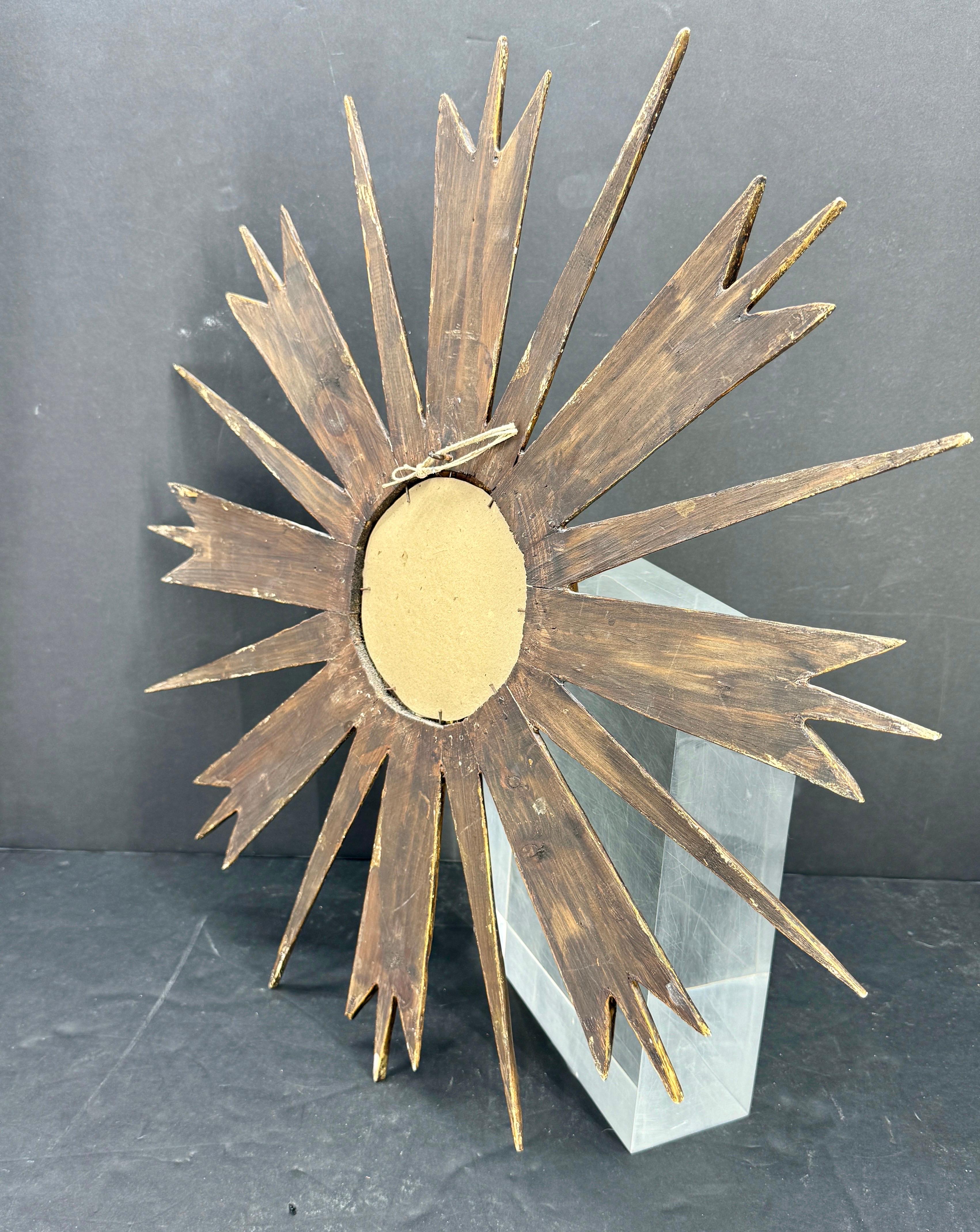 Mid-großer italienischer Blattgold-Wandspiegel mit Sternschliff und Sonnenschliff im Angebot 9