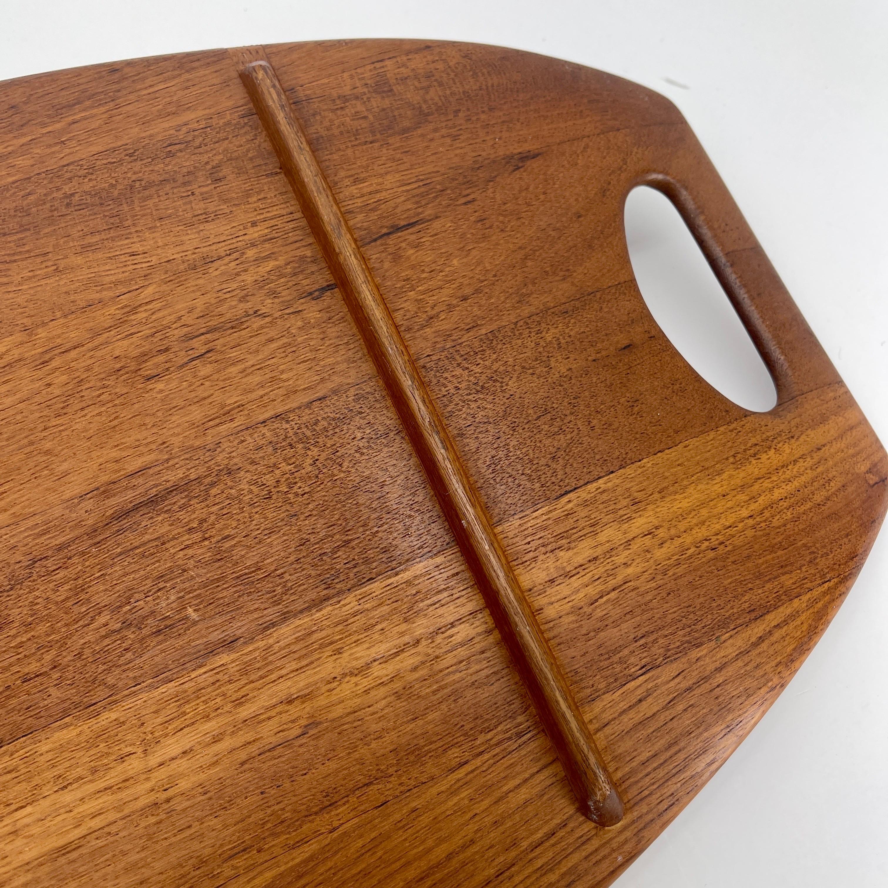 Mid-Size Teak Gondola Tray by Jens Quistgaard for Dansk, Model 208 11