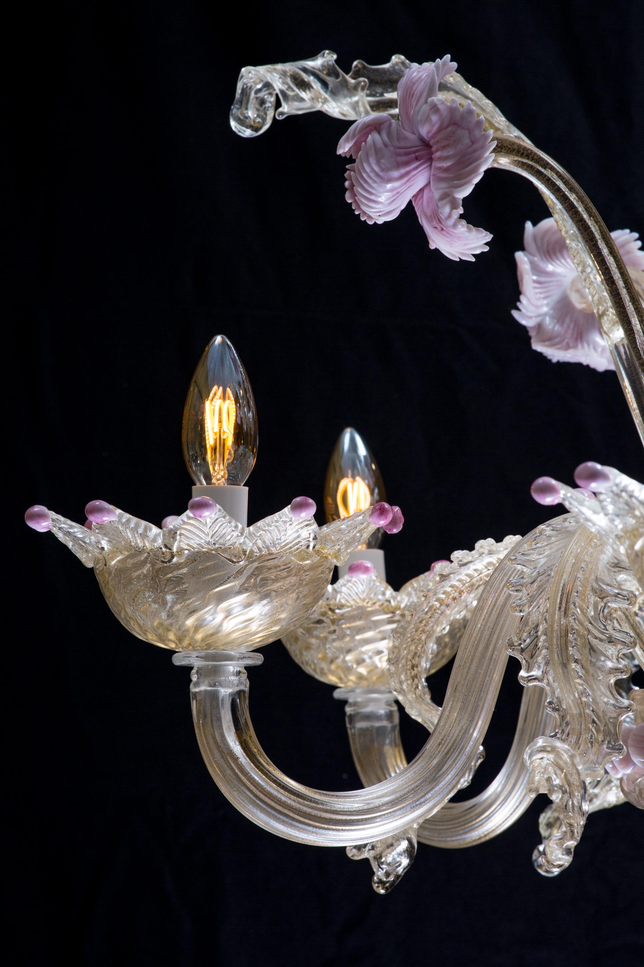 Mid-Century Modern Mid-Sized Golden Purple Colored Italian Murano Glass Chandelier, Italy, 1960 For Sale