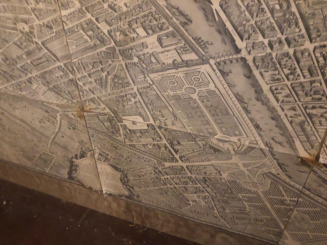 Mid-Sized Turgot Map of Paris, 1950 Pressing of a Map from 1739 In Fair Condition In Washington, DC