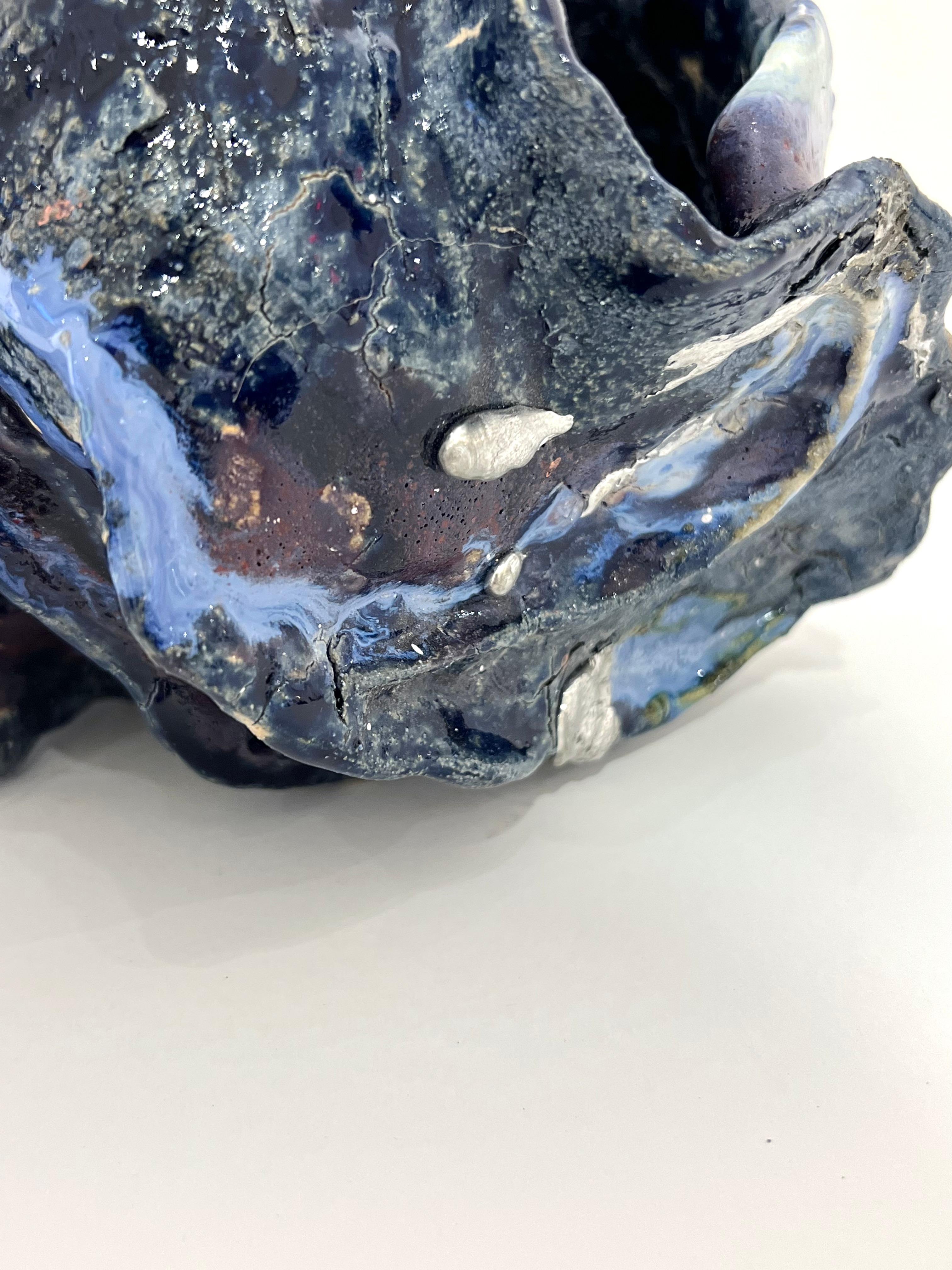 Vaso scultoreo in ceramica smaltata medio-piccolo di Henrik Folsgaard in vendita 2