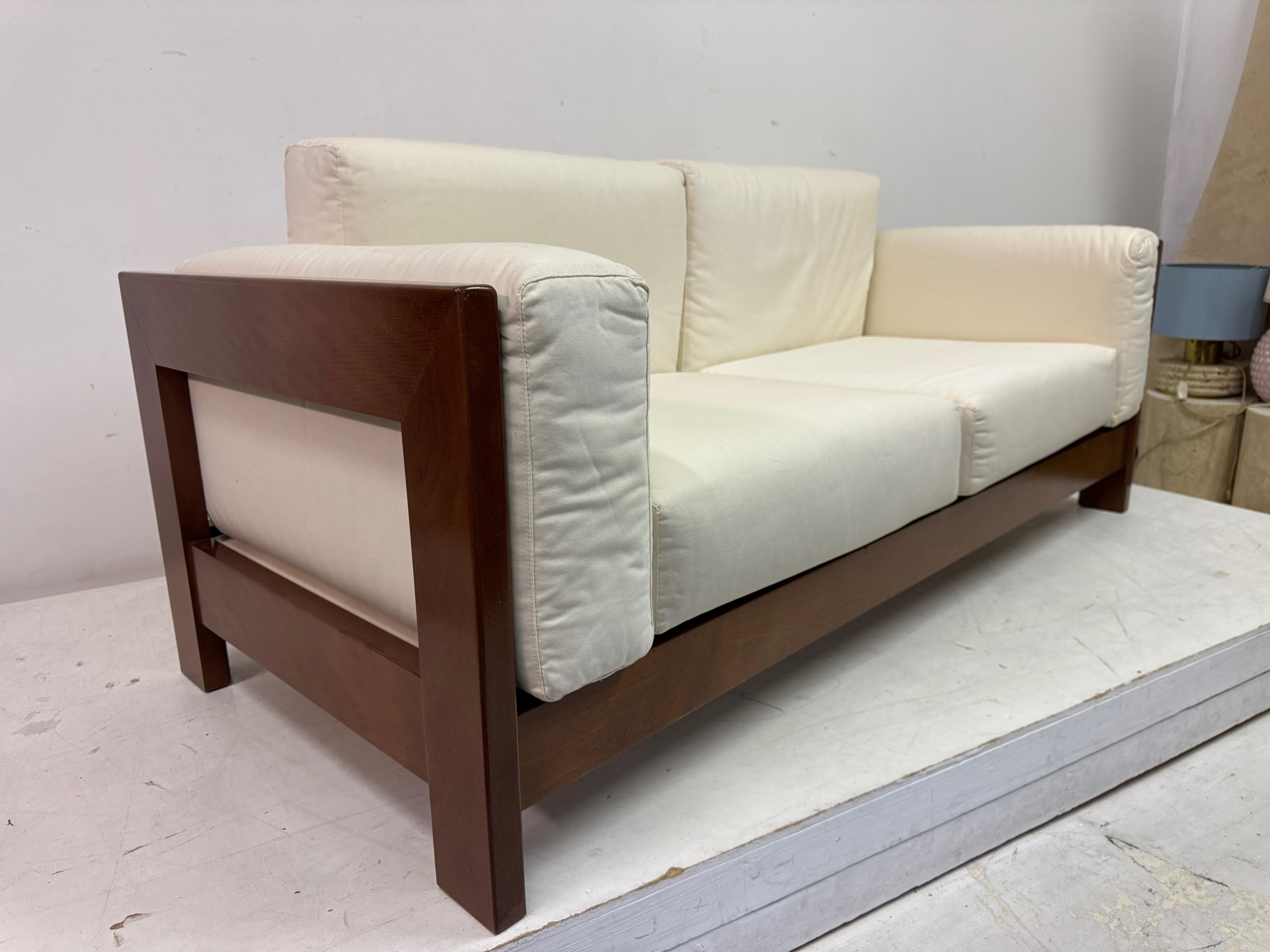 Mid to Late 20th Century Italian Sofa en vente 3