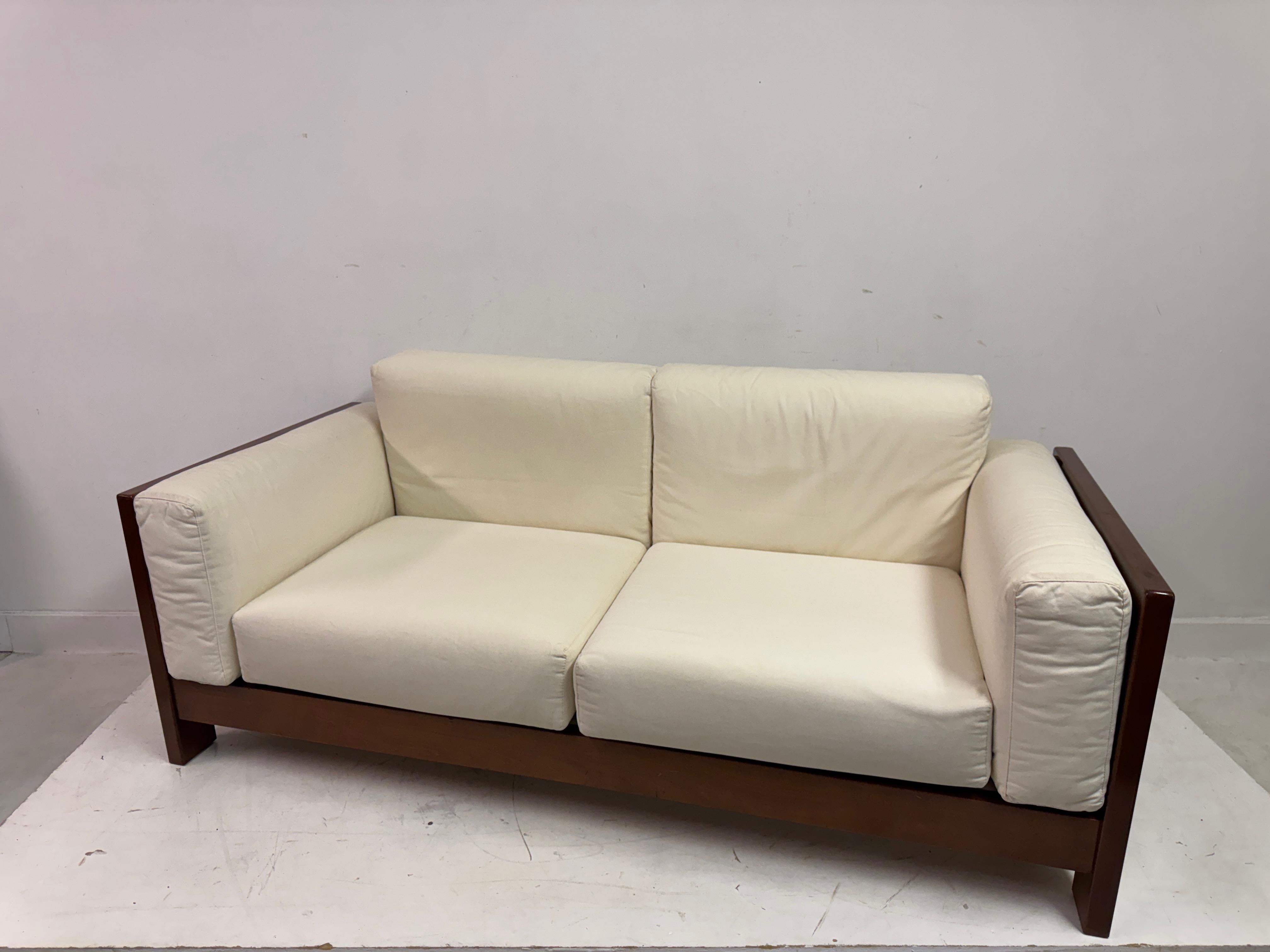 Mid to Late 20th Century Italian Sofa en vente 9