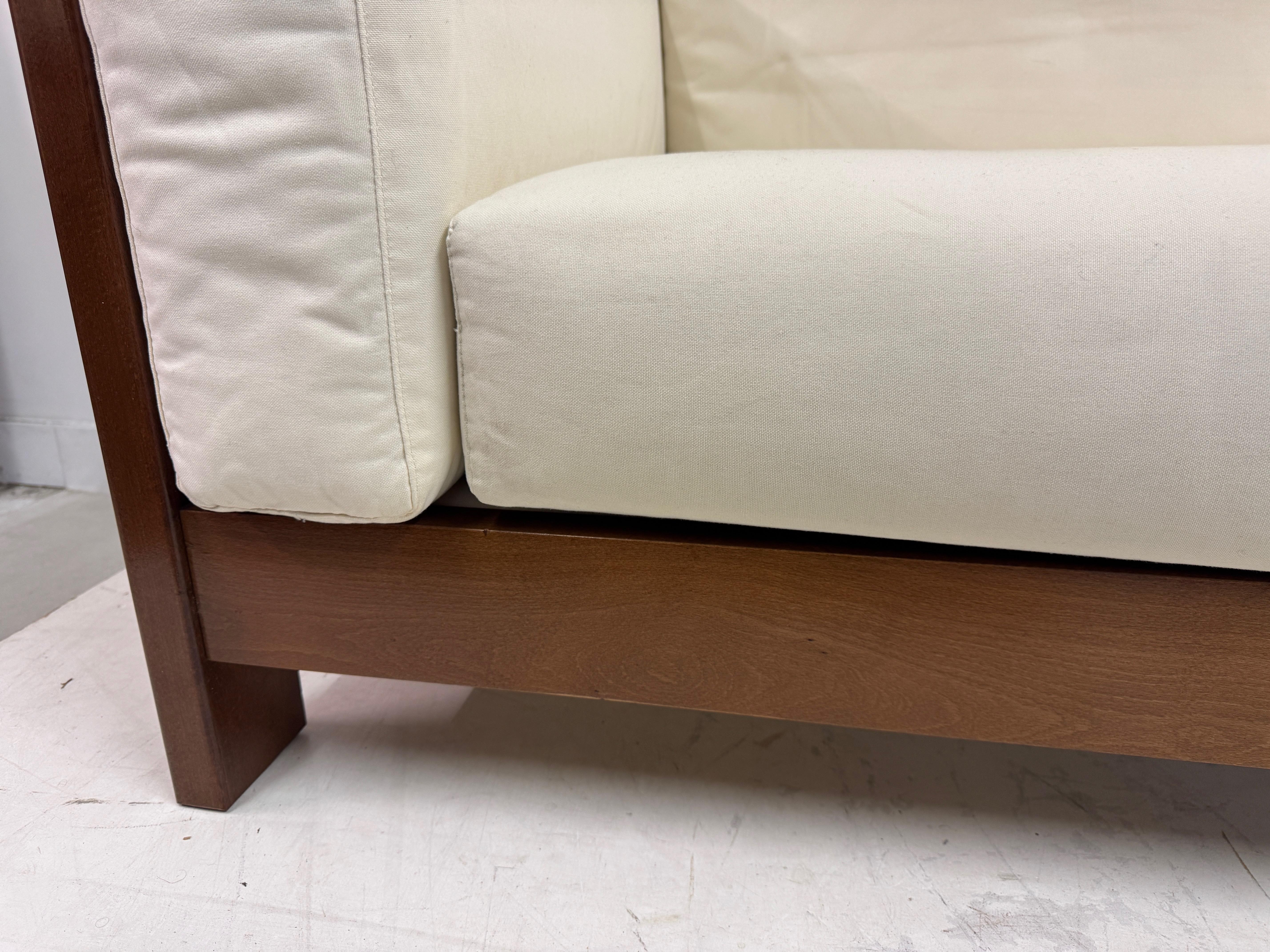 Tissu Mid to Late 20th Century Italian Sofa en vente