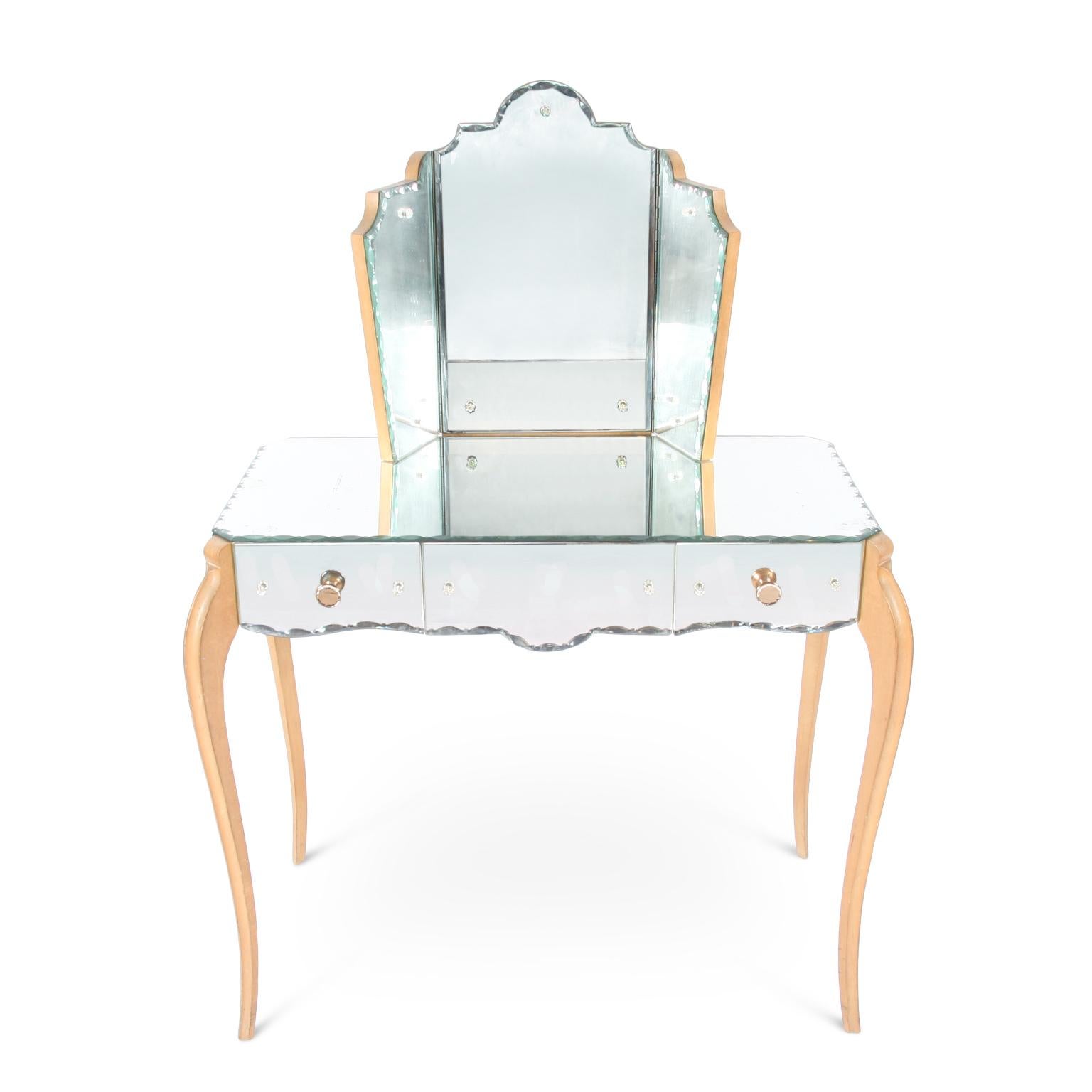 Mid-20th Century French Mirror Dressing Table In Good Condition In London, GB