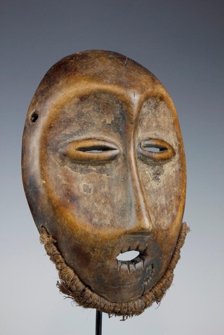 Congolese Mid-Twentieth Century 'Idimu' Mask For Sale