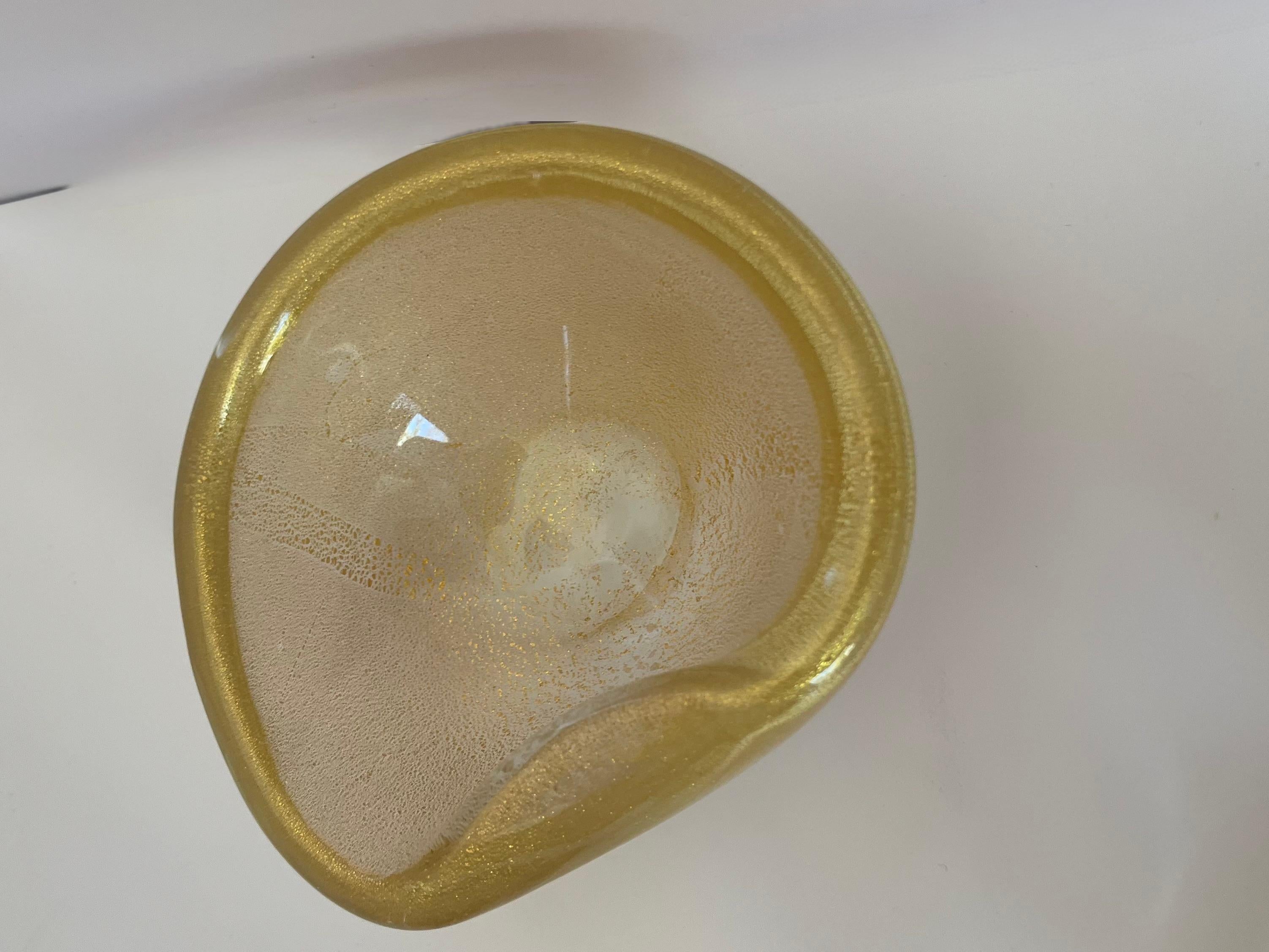 Mid Twentieth Century Murano Glass 4 piece bowl set by Archimede Seguso For Sale 1