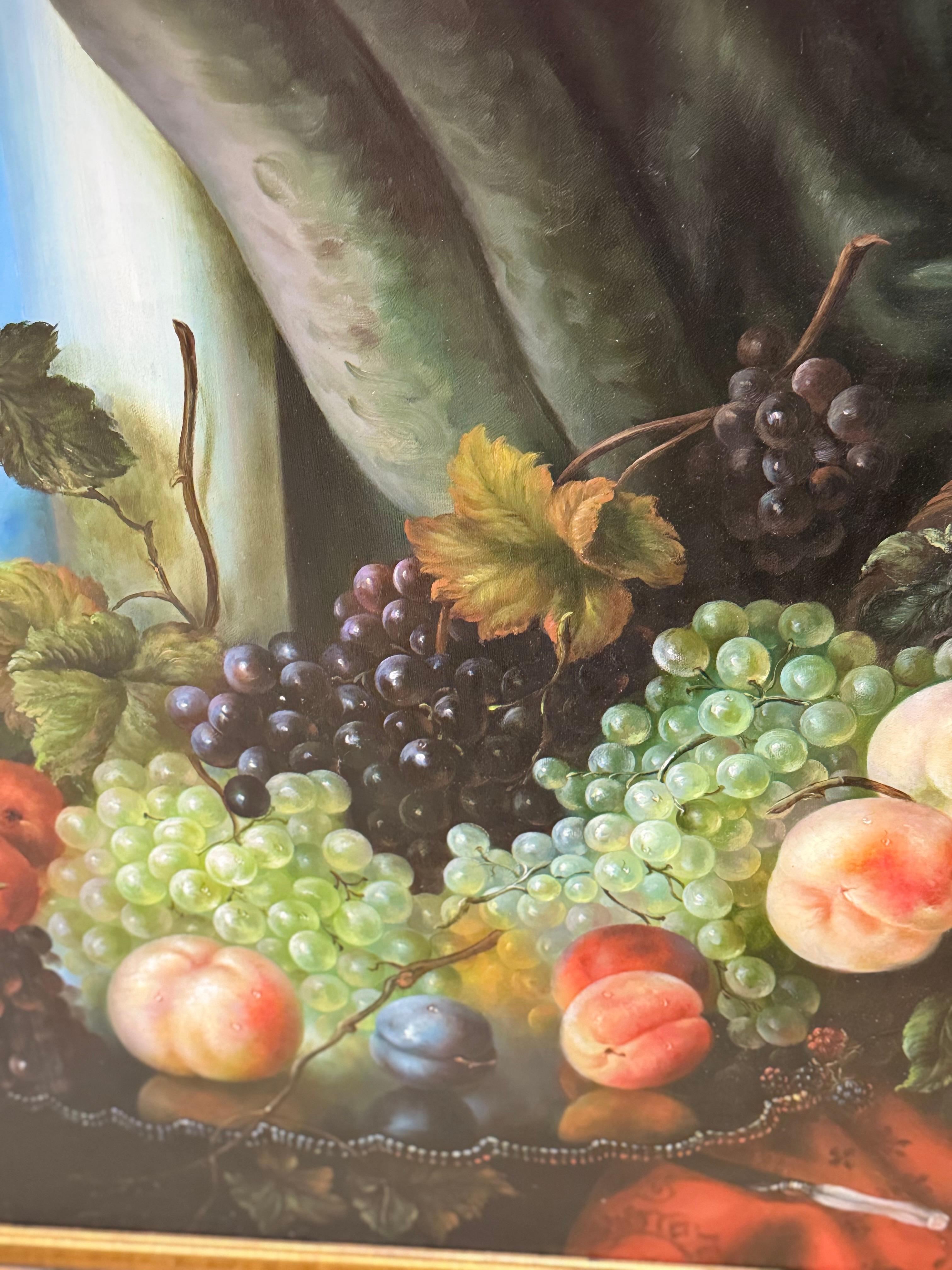 Nature morte à l'huile encadrée du milieu du 20e siècle, fruits sur une table en vente 5