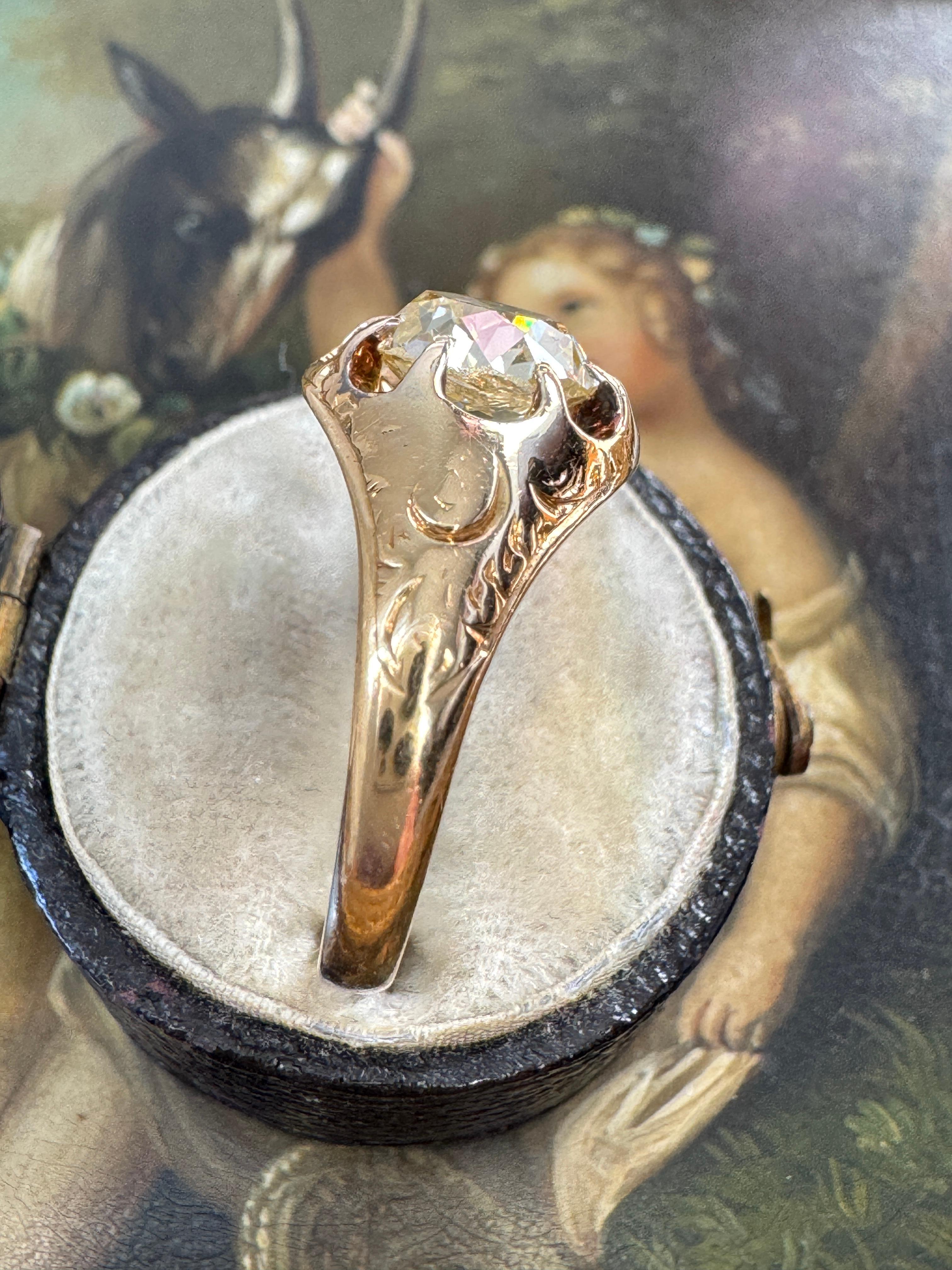 Mid-Victorian 1,15 Karat Diamant-Gürtelring mit alteuropäischem Minenschliff (Alteuropäischer Brillantschliff)