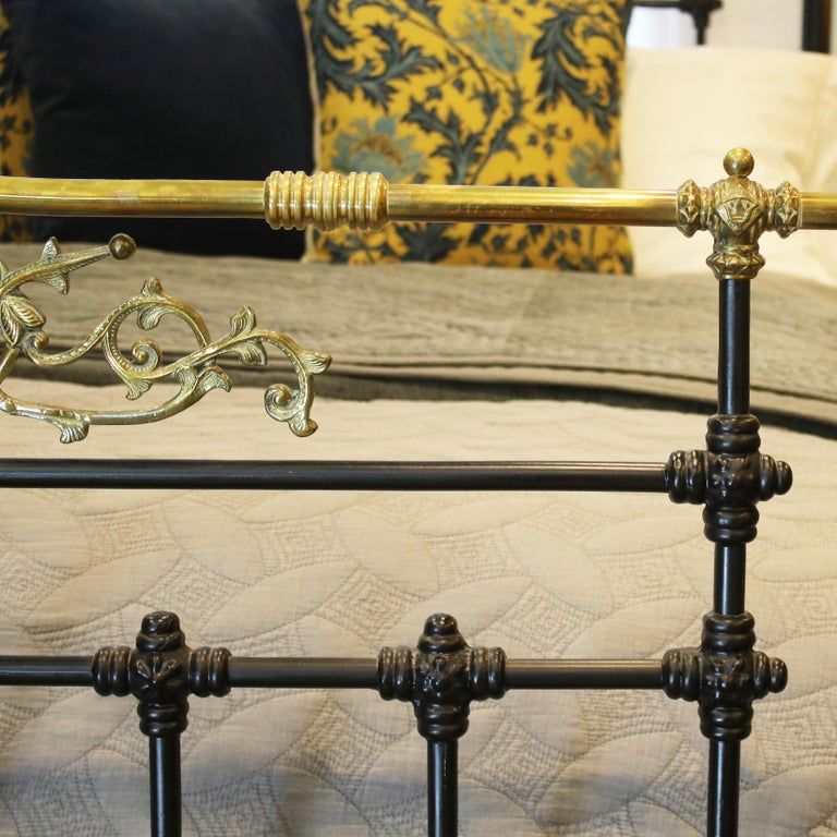 Mid Victorian Antique Bed In Black Msk52