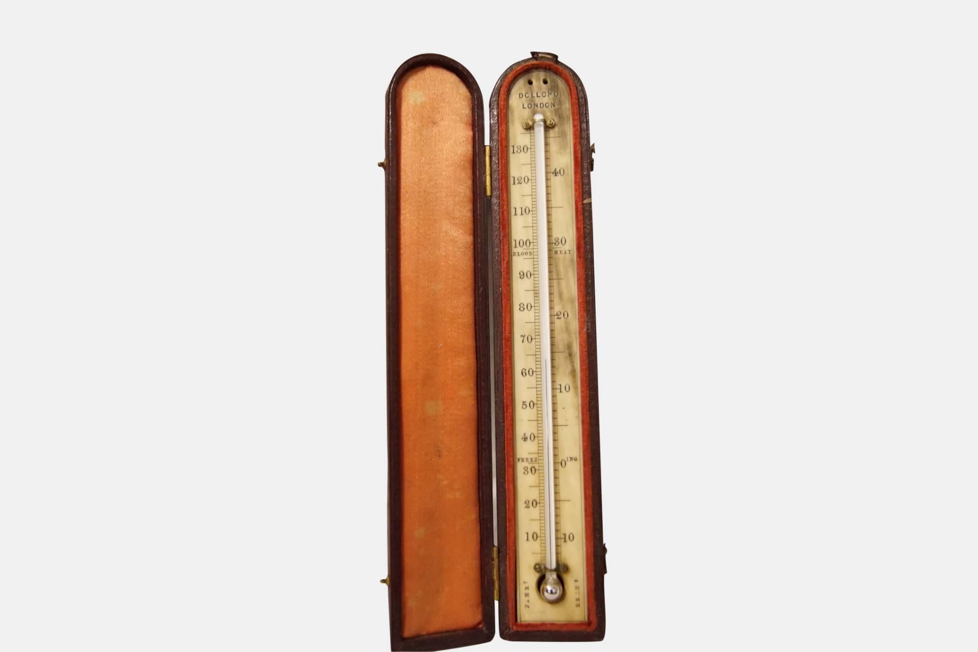 Mid Victorian Cased Travelling Thermometer In Excellent Condition For Sale In Salisbury, GB