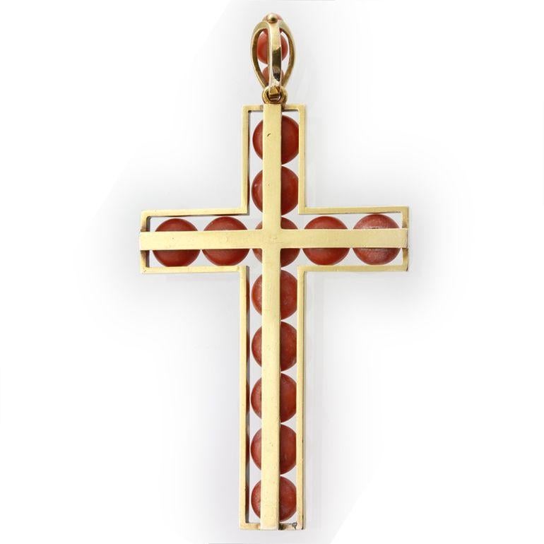 Mid-Victorian Coral Bead and Diamond Cross In Excellent Condition For Sale In London, GB