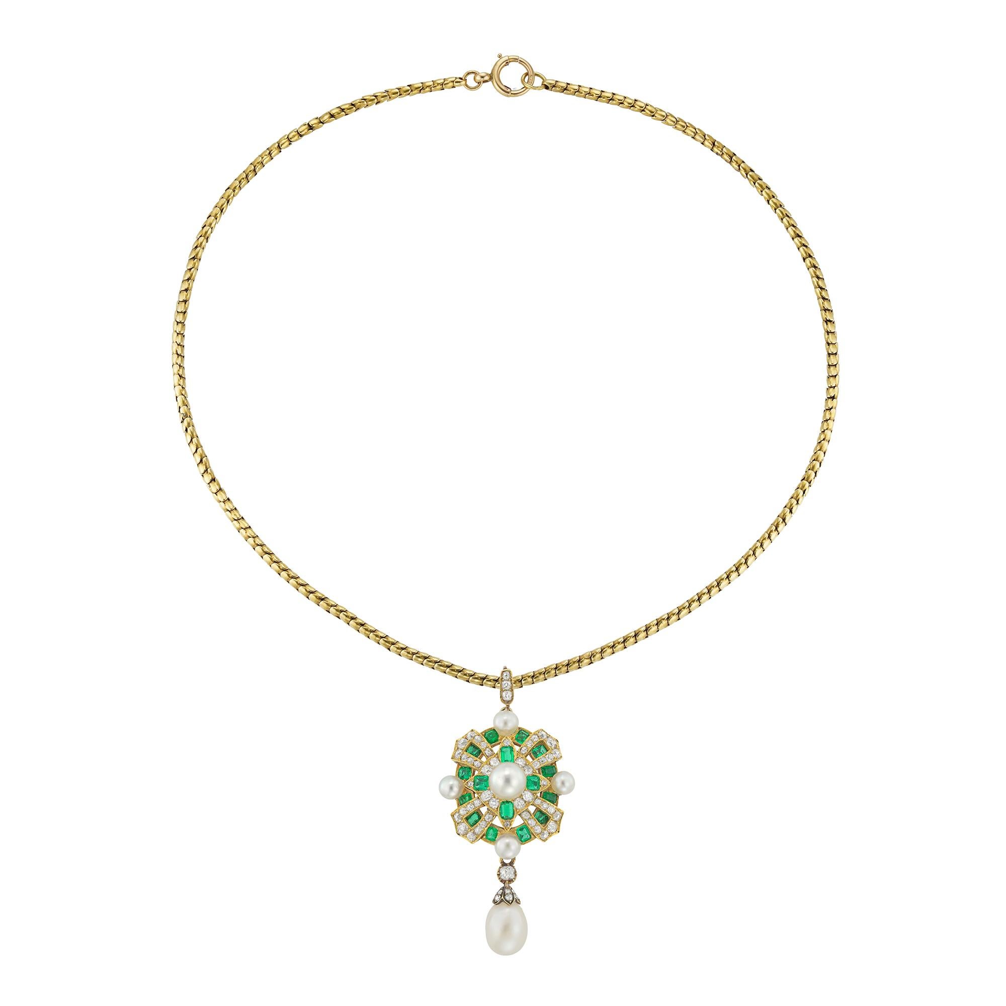 Anhänger aus der Mitte des viktorianischen Zeitalters mit Smaragd, Perle und Diamant (Alteuropäischer Schliff) im Angebot