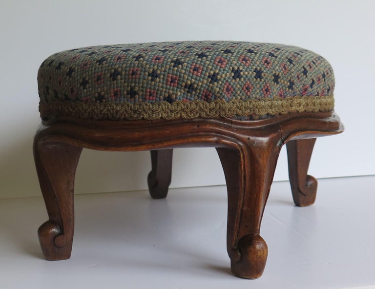 Mid Victorian Footstool Oval Mahogany with Tapestry Style Woven Top