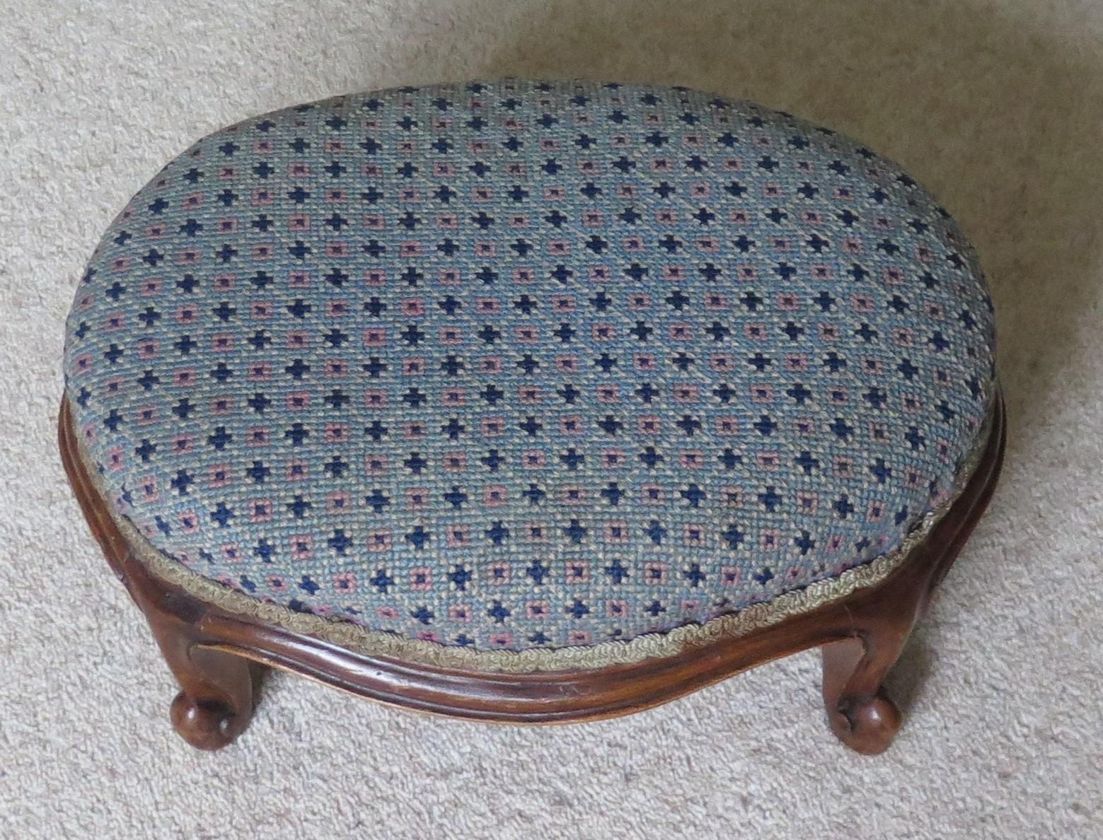 19th Century Mid Victorian Footstool Oval Mahogany with Tapestry Style Woven Top, circa 1850