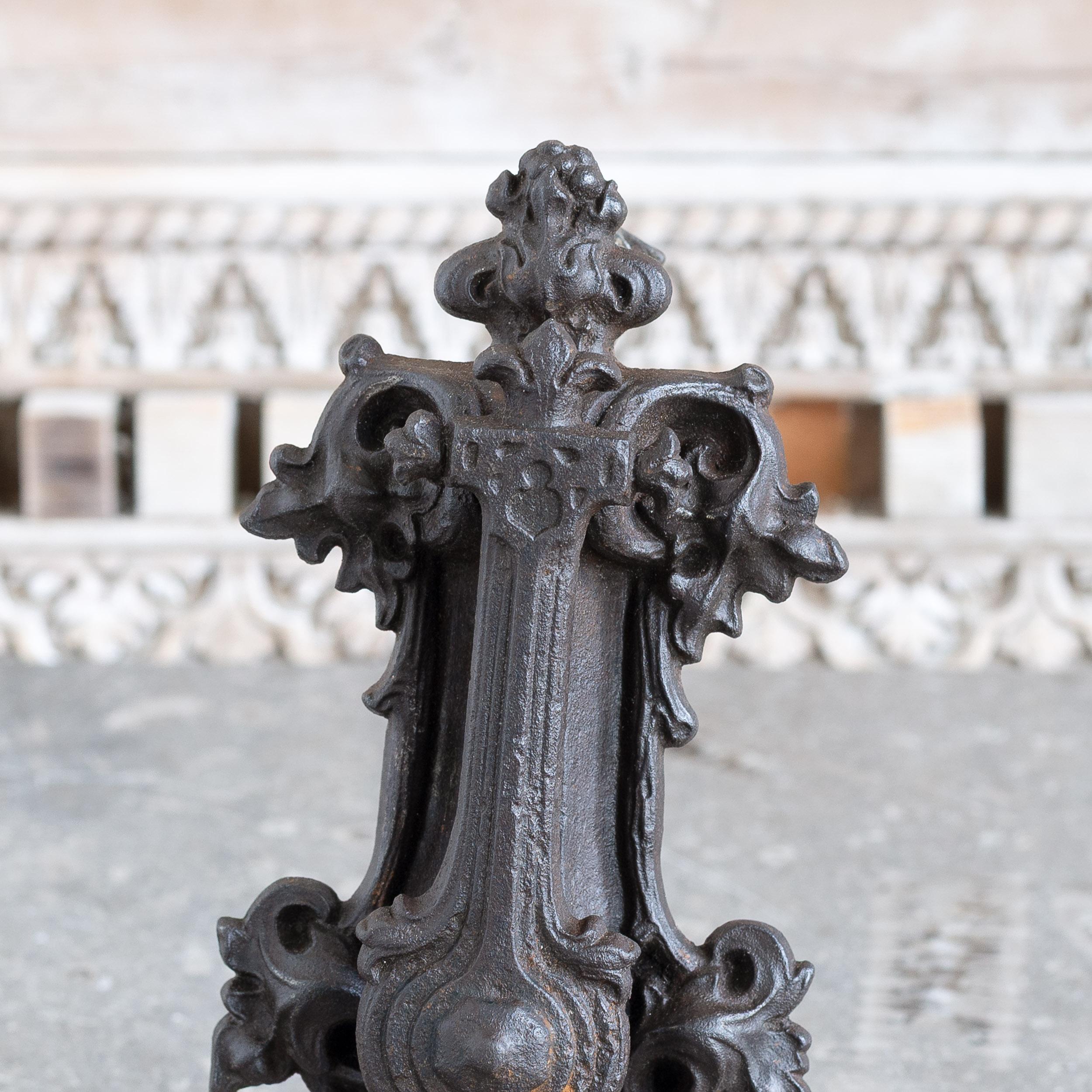 English Mid-Victorian Gothic Door Knocker by Kenrick For Sale