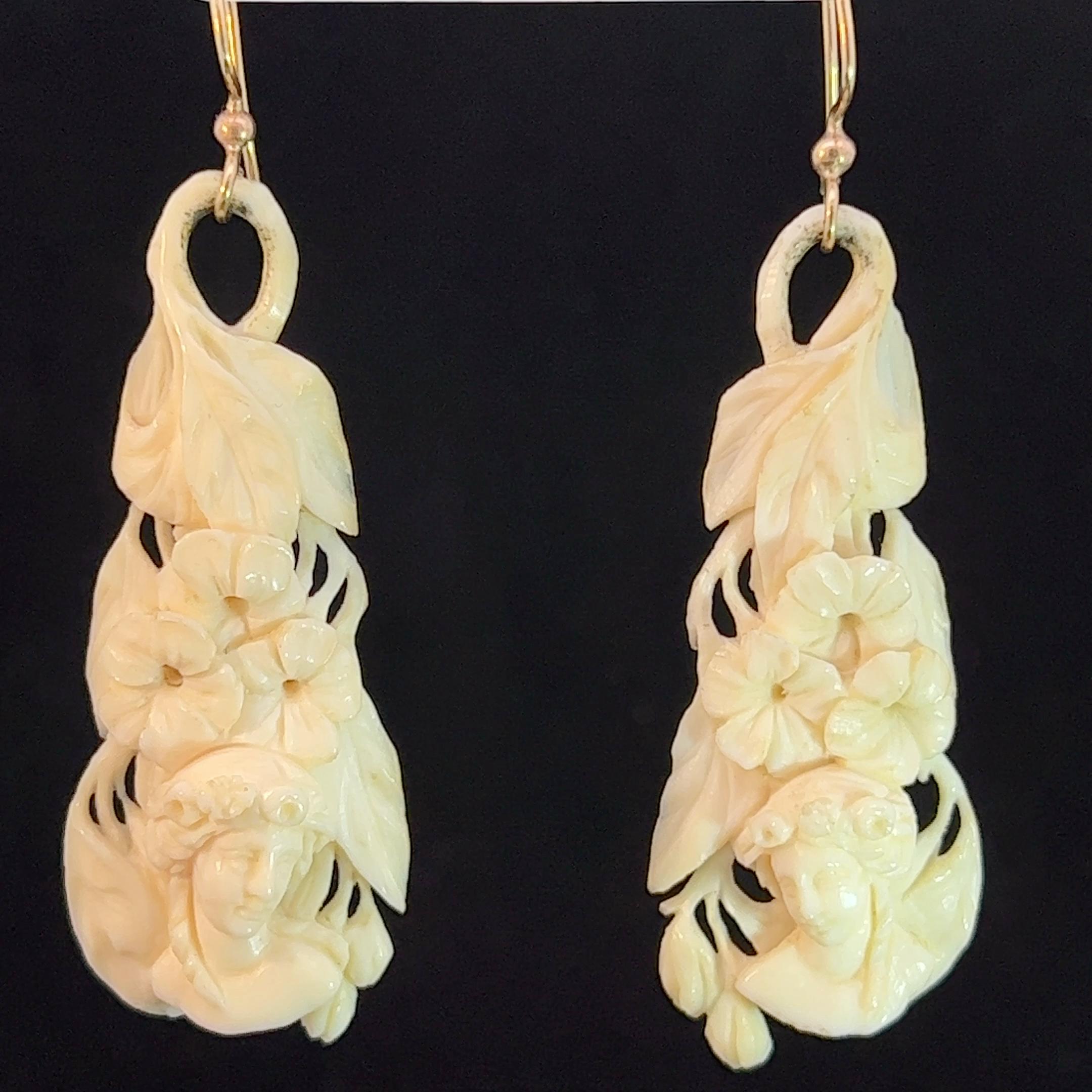 Women's or Men's Mid-Victorian Hand Carved Ivory Long Earrings Circa 1870