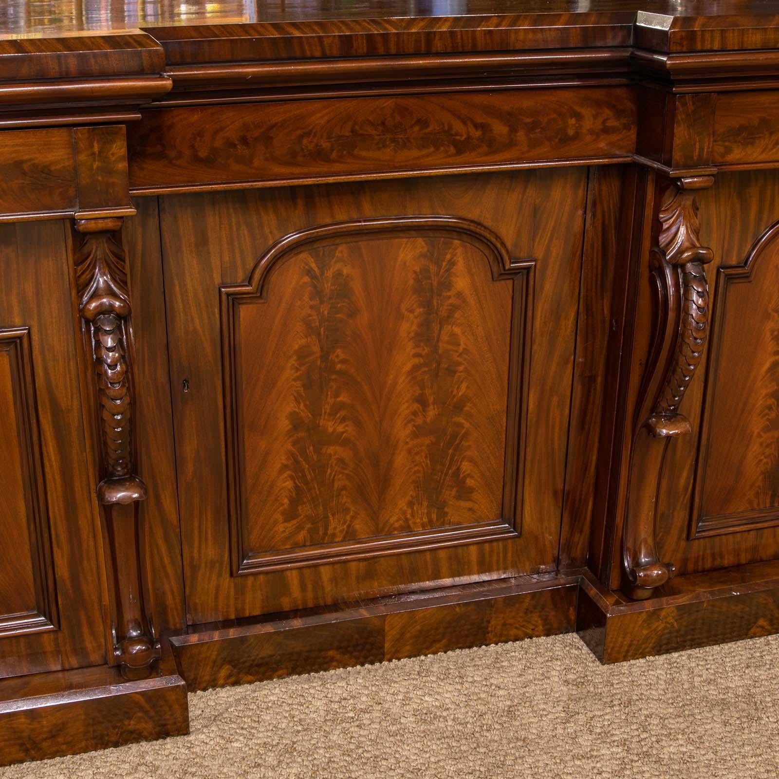 Mid Victorian Mahogany Sideboard For Sale 2