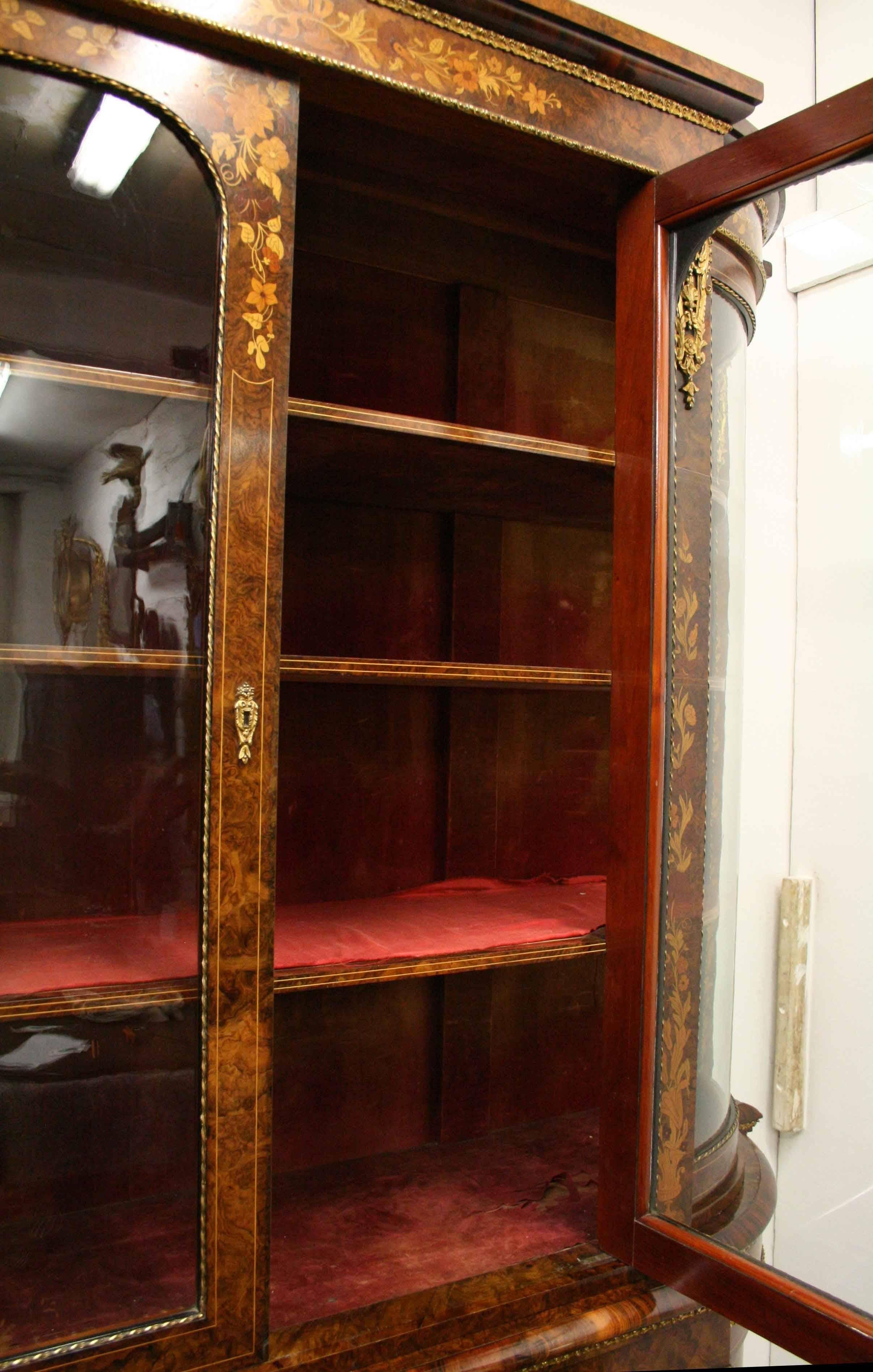 Mid Victorian Marquetry Display Cabinet, circa 1870 For Sale 5