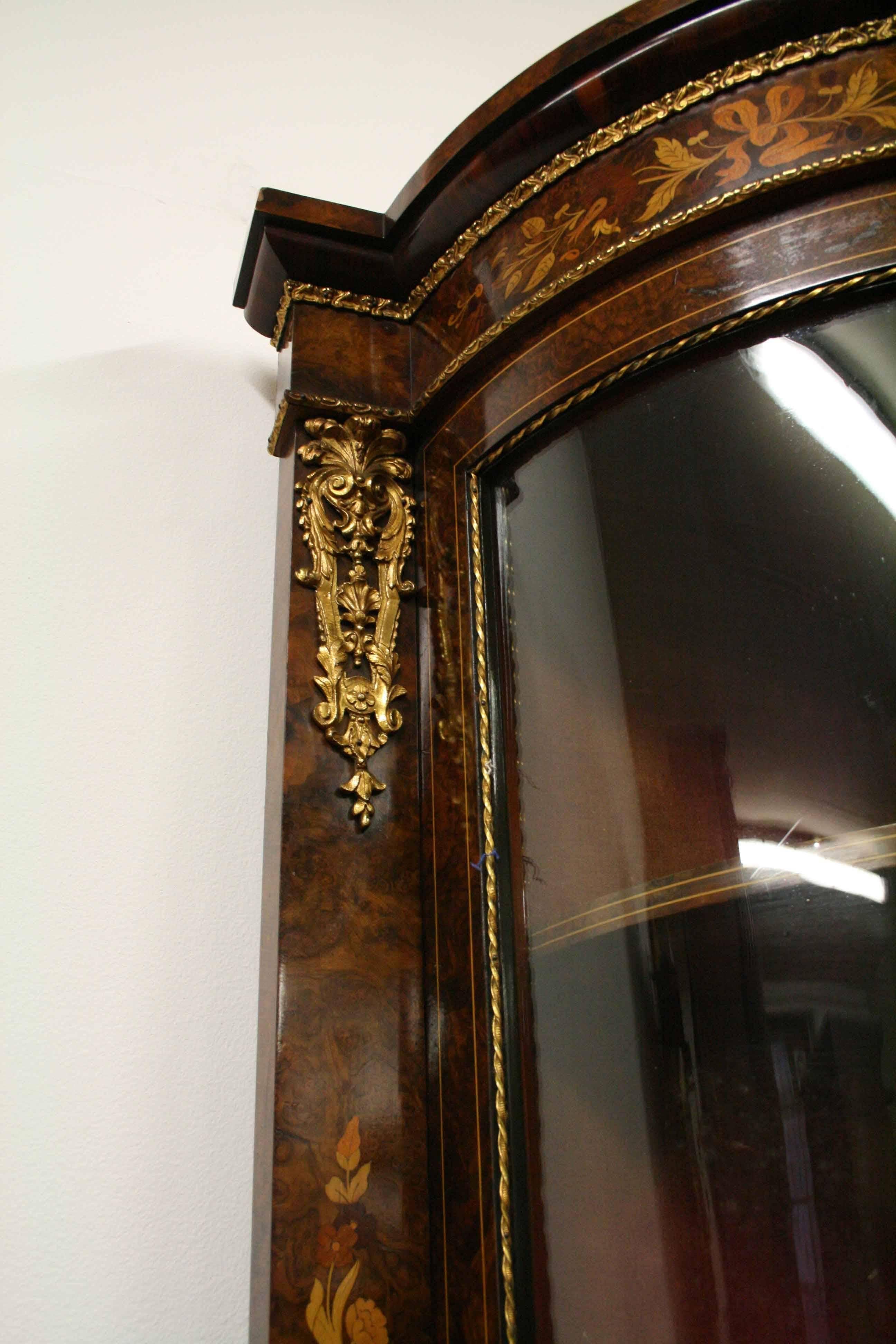 Mid Victorian Marquetry Display Cabinet, circa 1870 In Good Condition For Sale In Edinburgh, GB
