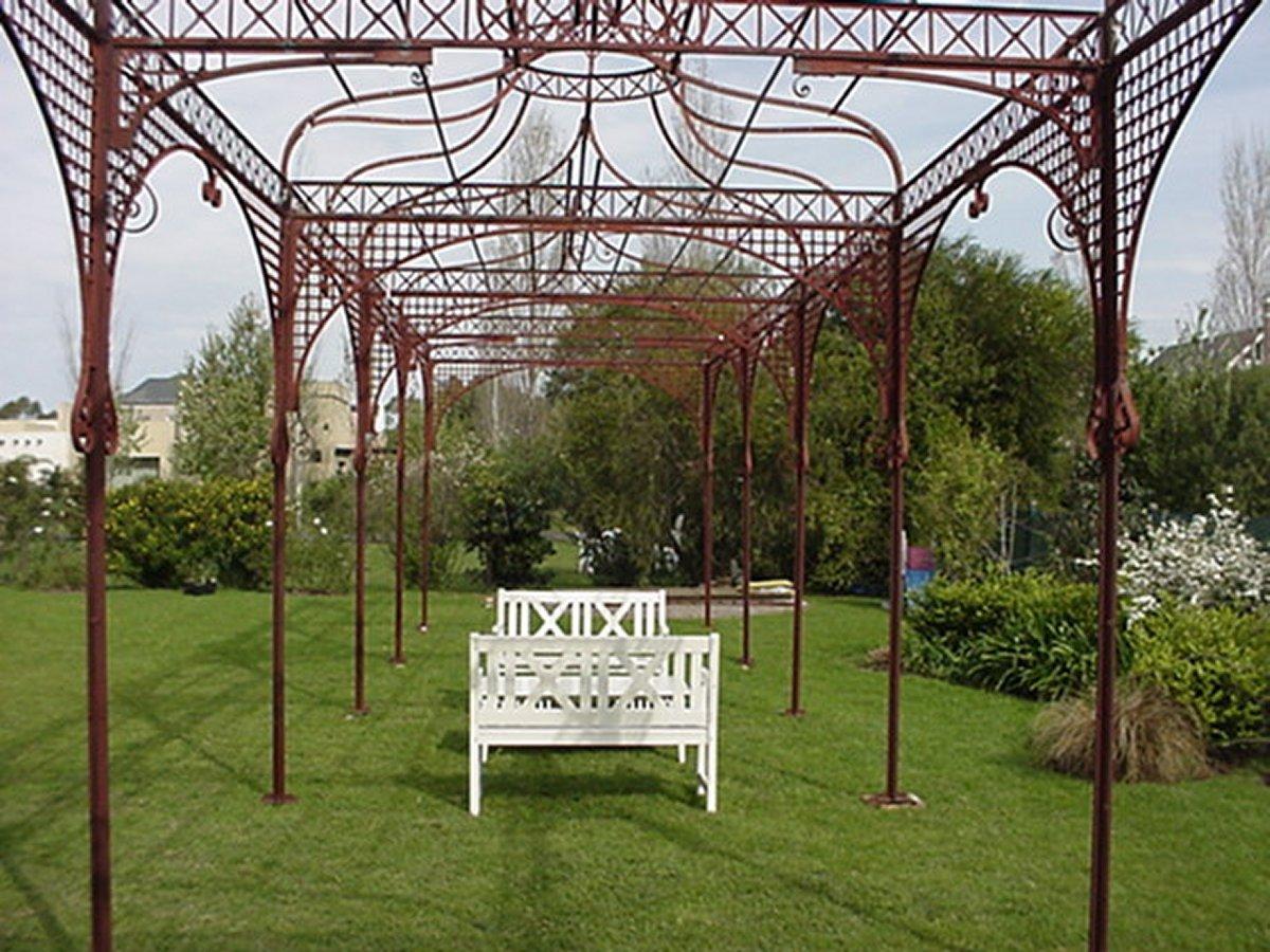 Hand-Crafted Mid-Victorian Moorish Wrought & Cast Iron Pergola or Decorative Garden Structure For Sale