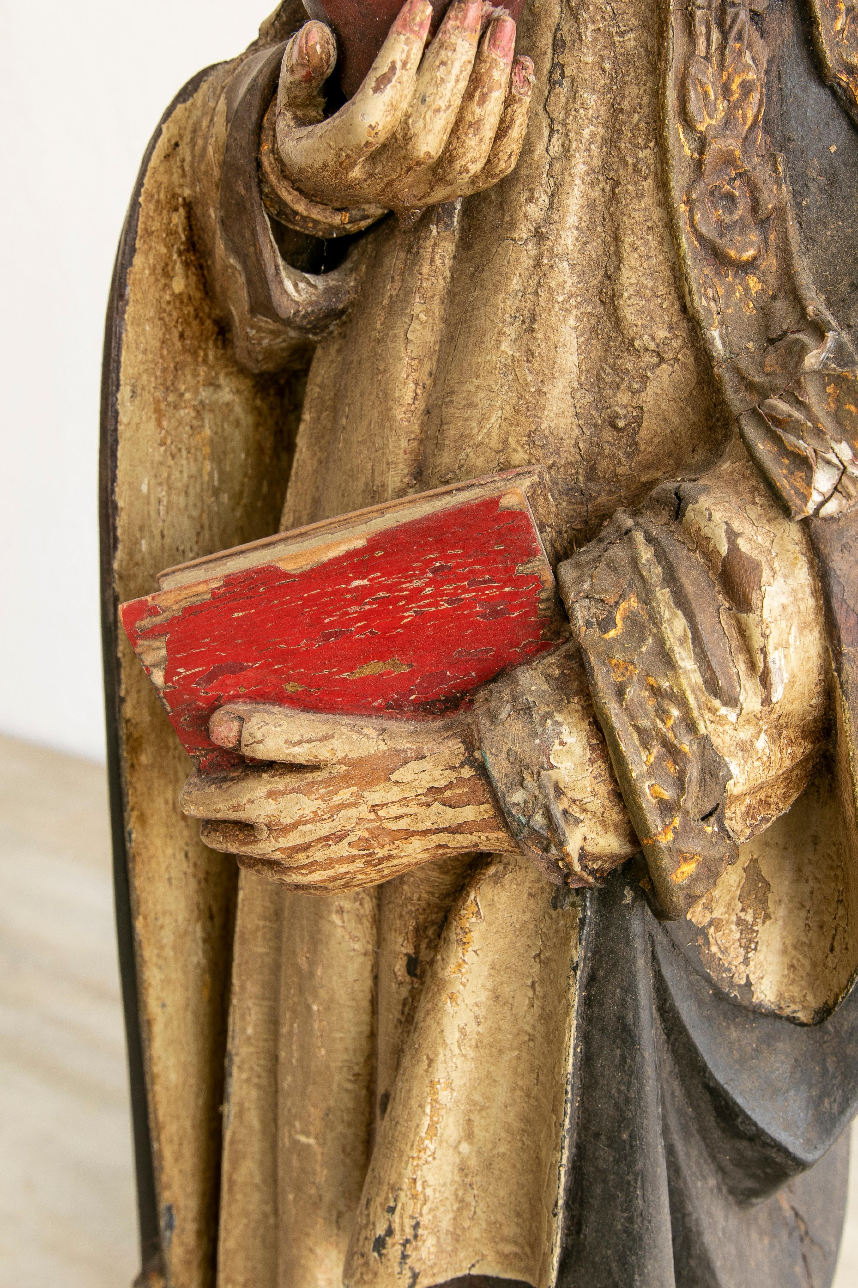 Mid19th Century Spanish Virgin Mary of the Sacred Heart Painted Wooden Sculpture For Sale 7