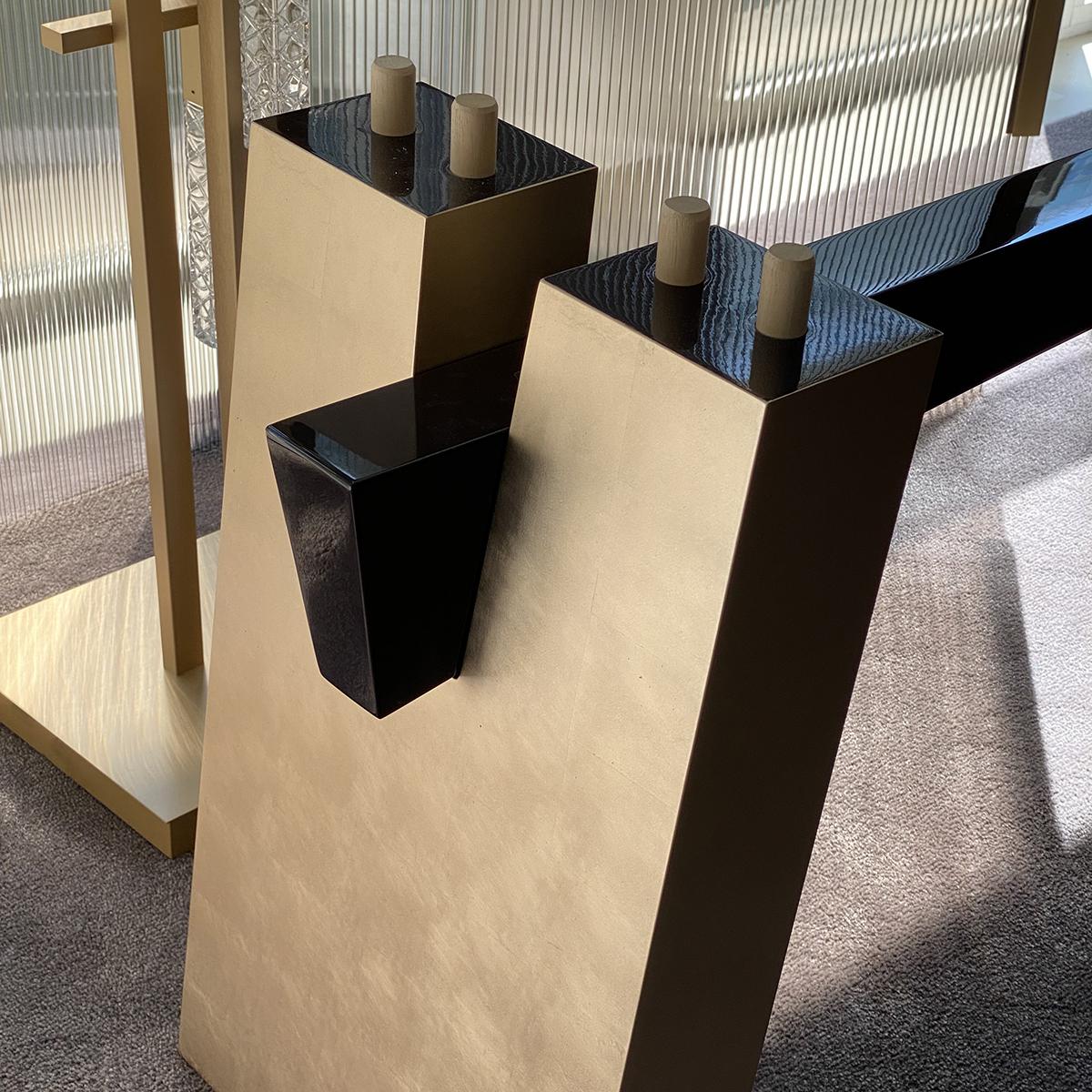Modern Midas, the Dining Table Covered in 22-Karat Pure Gold Leaf 260 For Sale