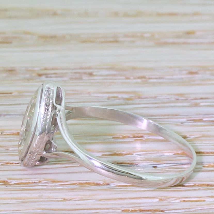 Midcentury 0.94 Carat Marquise Cut Diamond Engagement Ring In Excellent Condition In Essex, GB