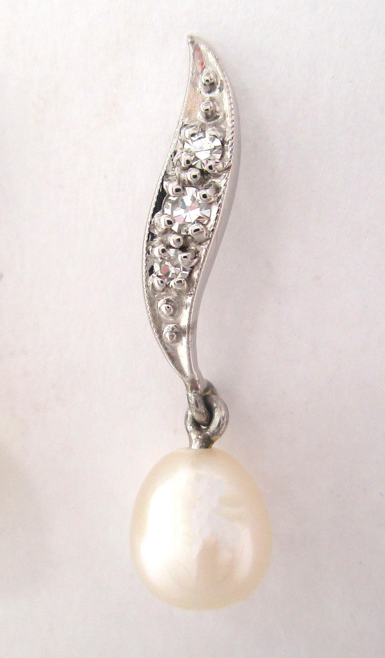 Modernist Midcentury 14 Karat White Gold Diamond and Pearl Articulated Drop Earrings For Sale