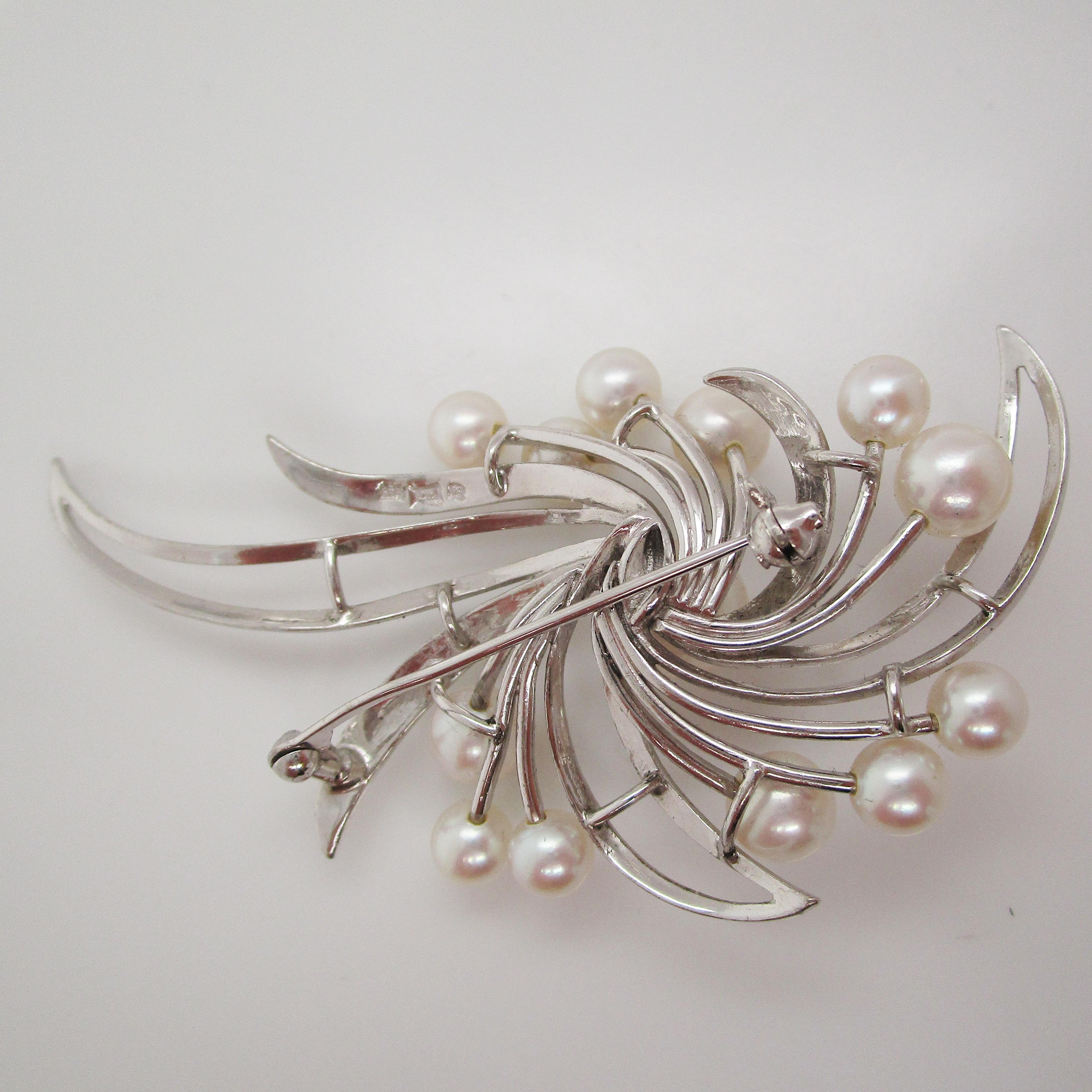 Modernist Midcentury 14 Karat White Gold Mikimoto Pearl Spray Brooch