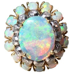 Midcentury 18 Karat Gold Jgjlry Opal Diamond Gold Cocktail Ring