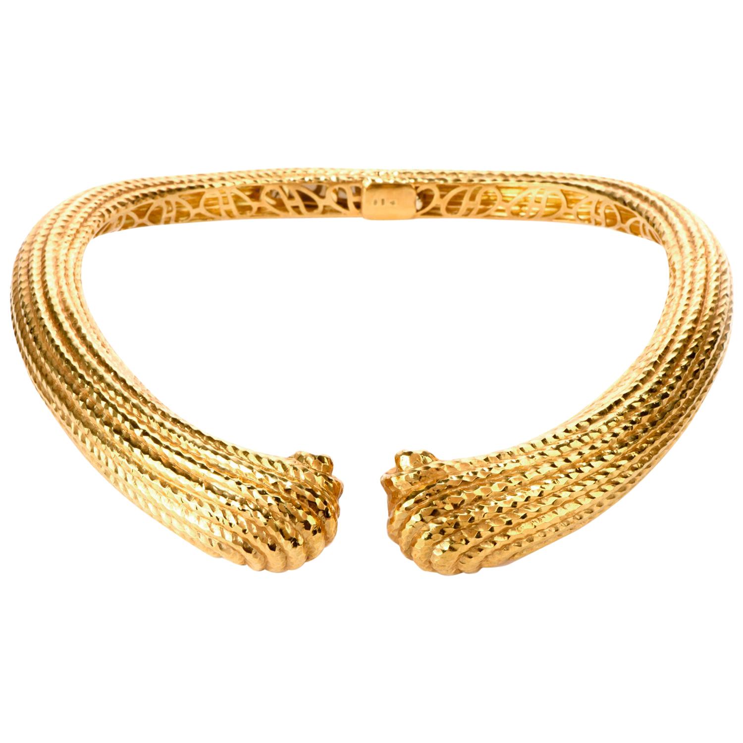 Midcentury 18 Karat Gold Shell Hand Hammer Hinged Collar Necklace
