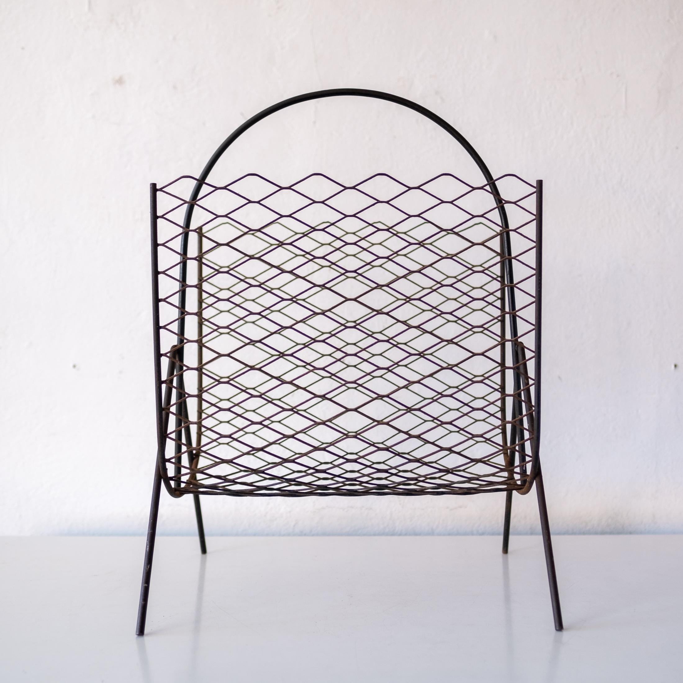 Midcentury 1940s Expanded Metal and Iron Magazine Rack For Sale 1