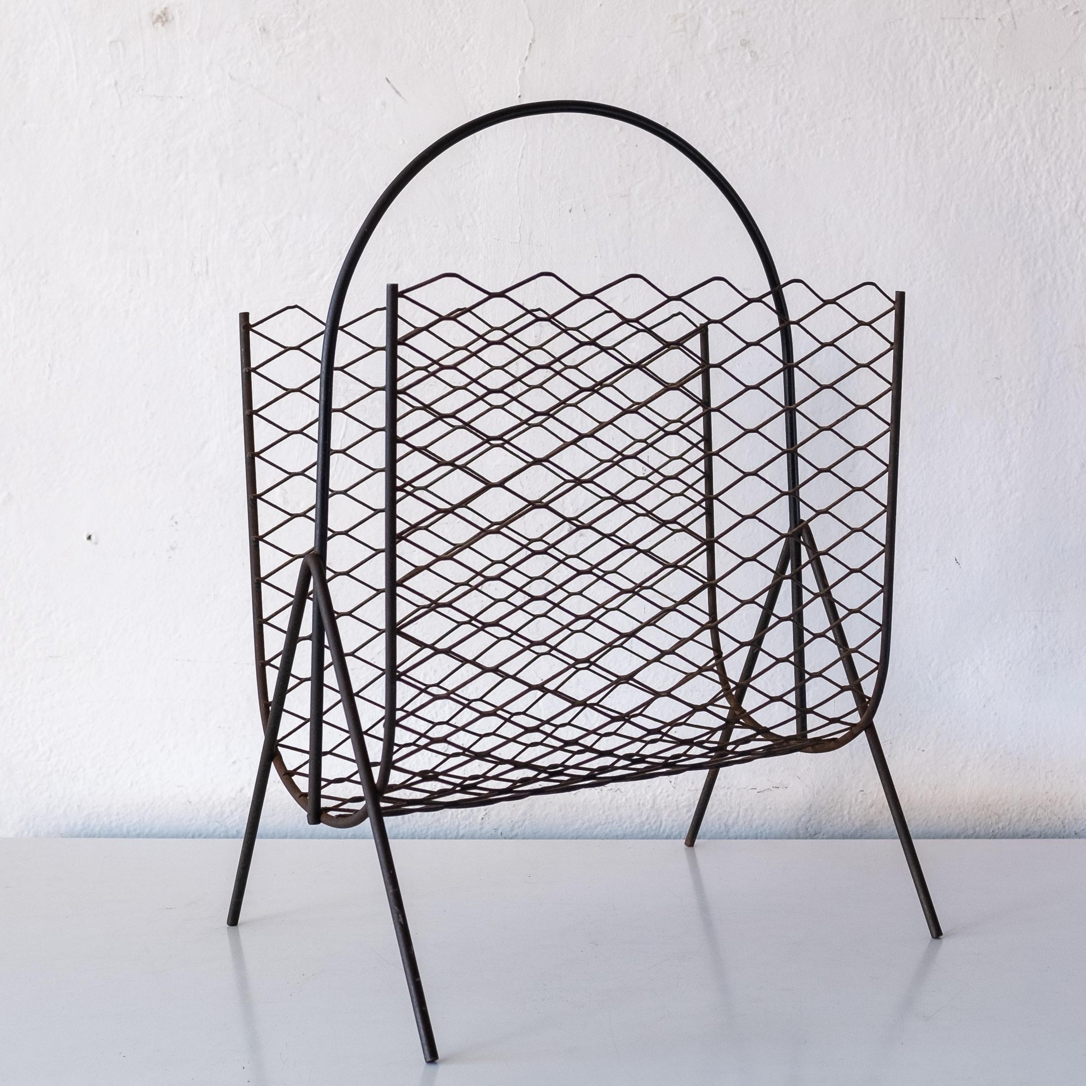 Midcentury 1940s Expanded Metal and Iron Magazine Rack For Sale 2