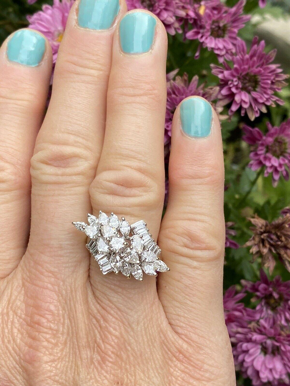 Midcentury 1950s 2.75 Carat Diamond Marquise Baguette Cluster Ring In Excellent Condition For Sale In Shaker Heights, OH