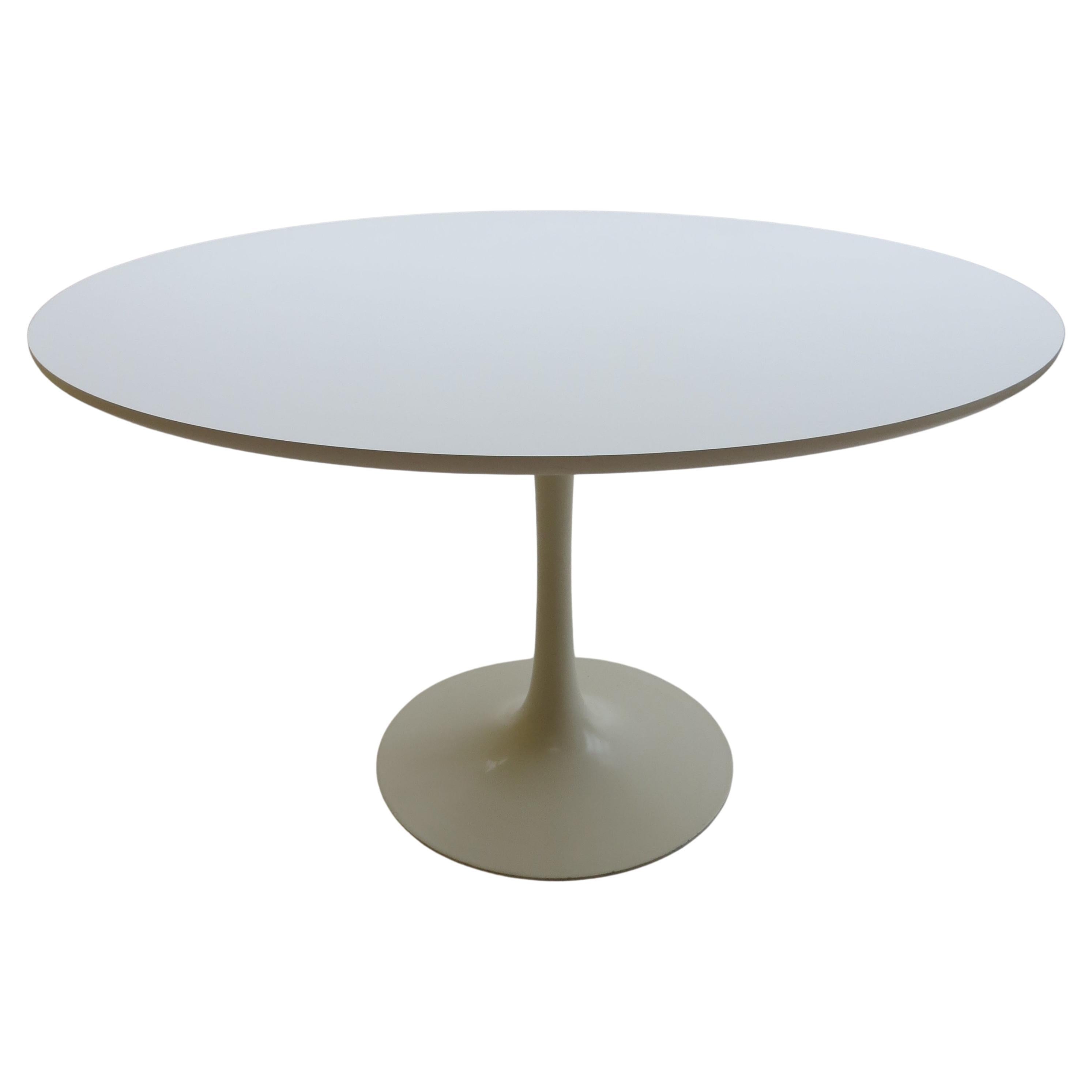 Midcentury 1960s Tulip 6 seater round Dining Table By Maurice Burke for Arkana 