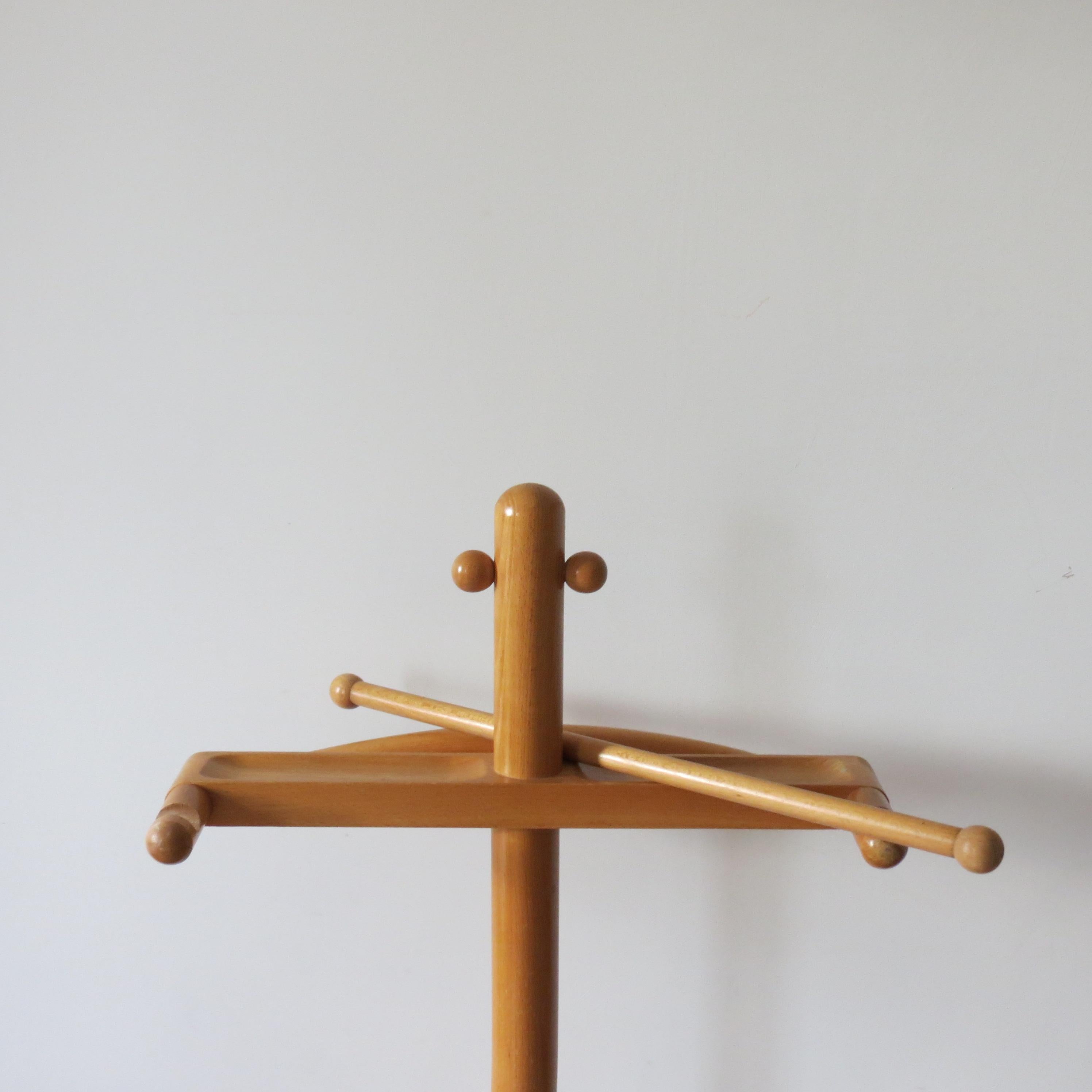 Beech Midcentury 1960s Vintage Wooden Valet Clothes Stand Butler Stand